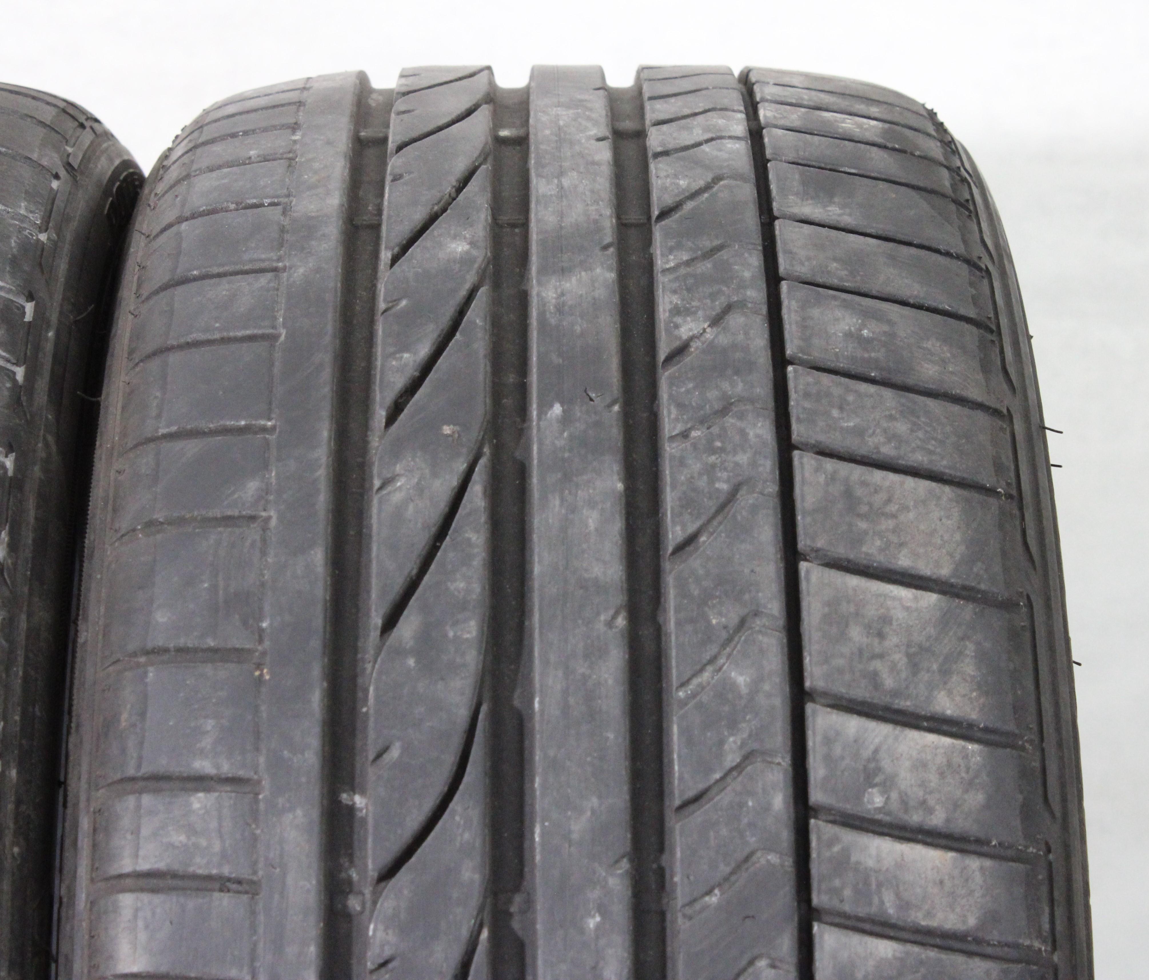 2 x 215/40R17 87V Sommerreifen Bridgestone Potenza RE050A 6-6,5mm 2014
