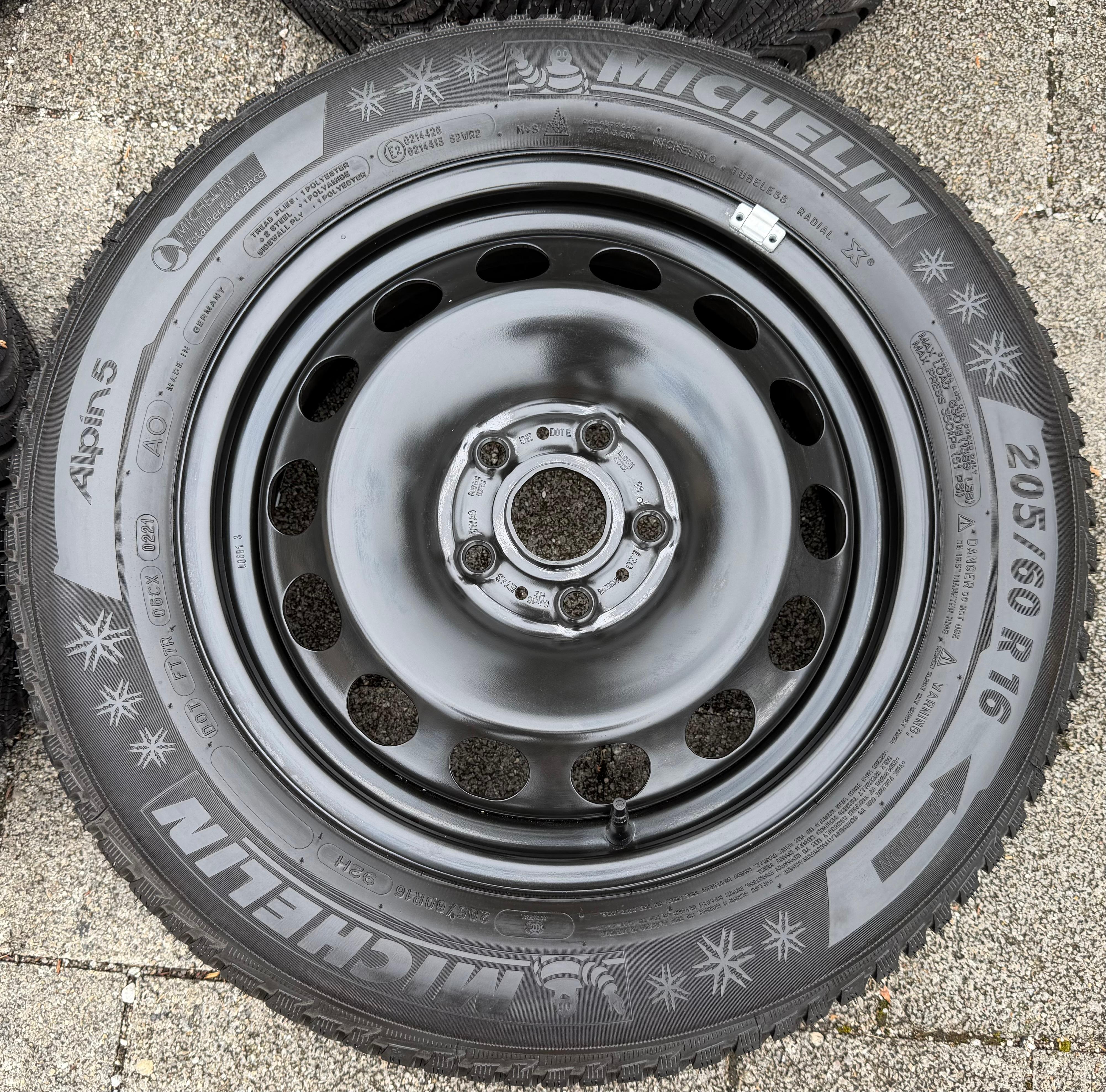 4 Winterräder Audi Q2 GA VW T-ROC A11 205/60R16 92H Michelin Alpin 5 Winterreifen