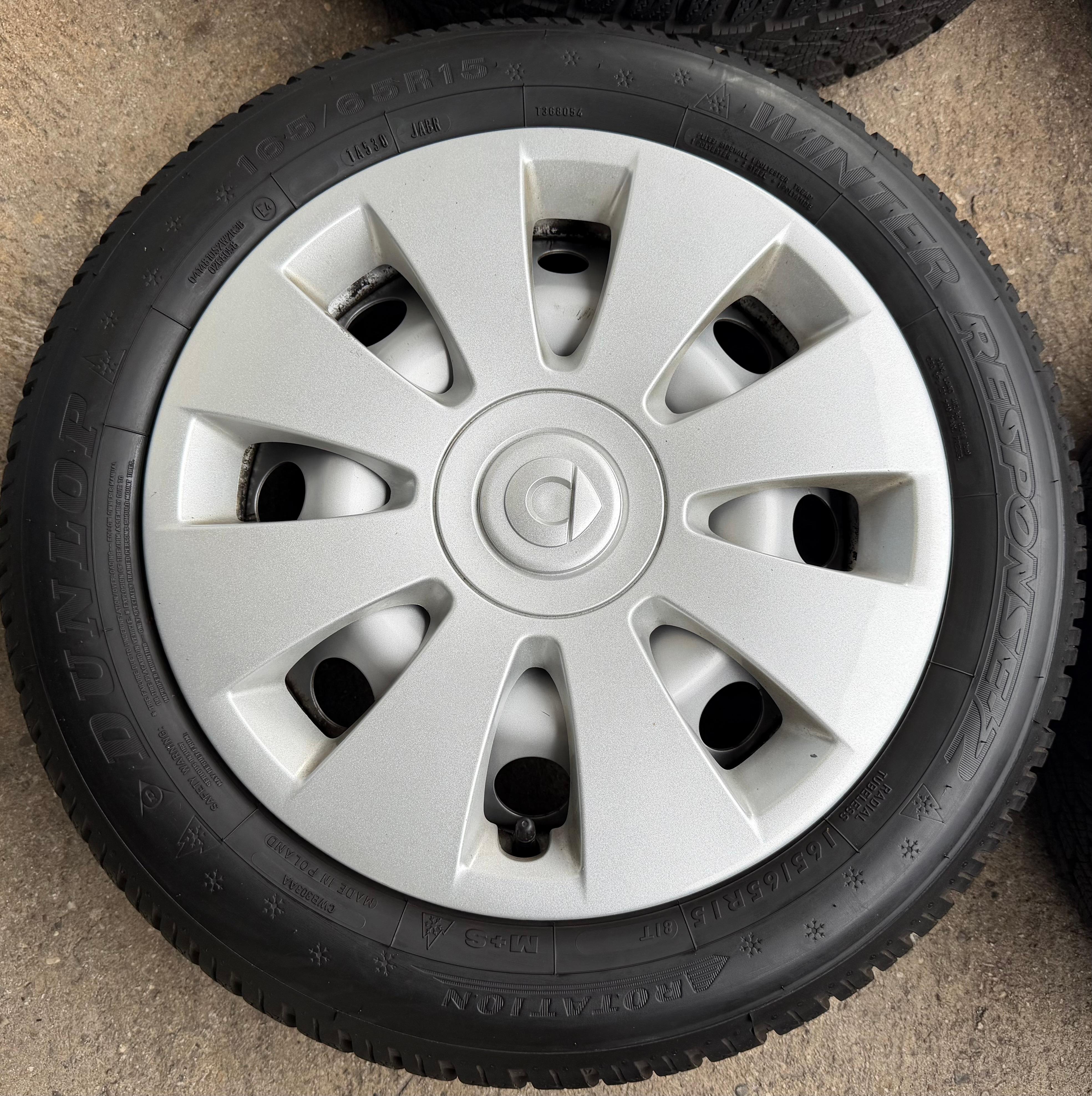 4 Original Winterräder Smart 453 165/65R15 81T 185/60R15 84T Dunlop RDKS 2024