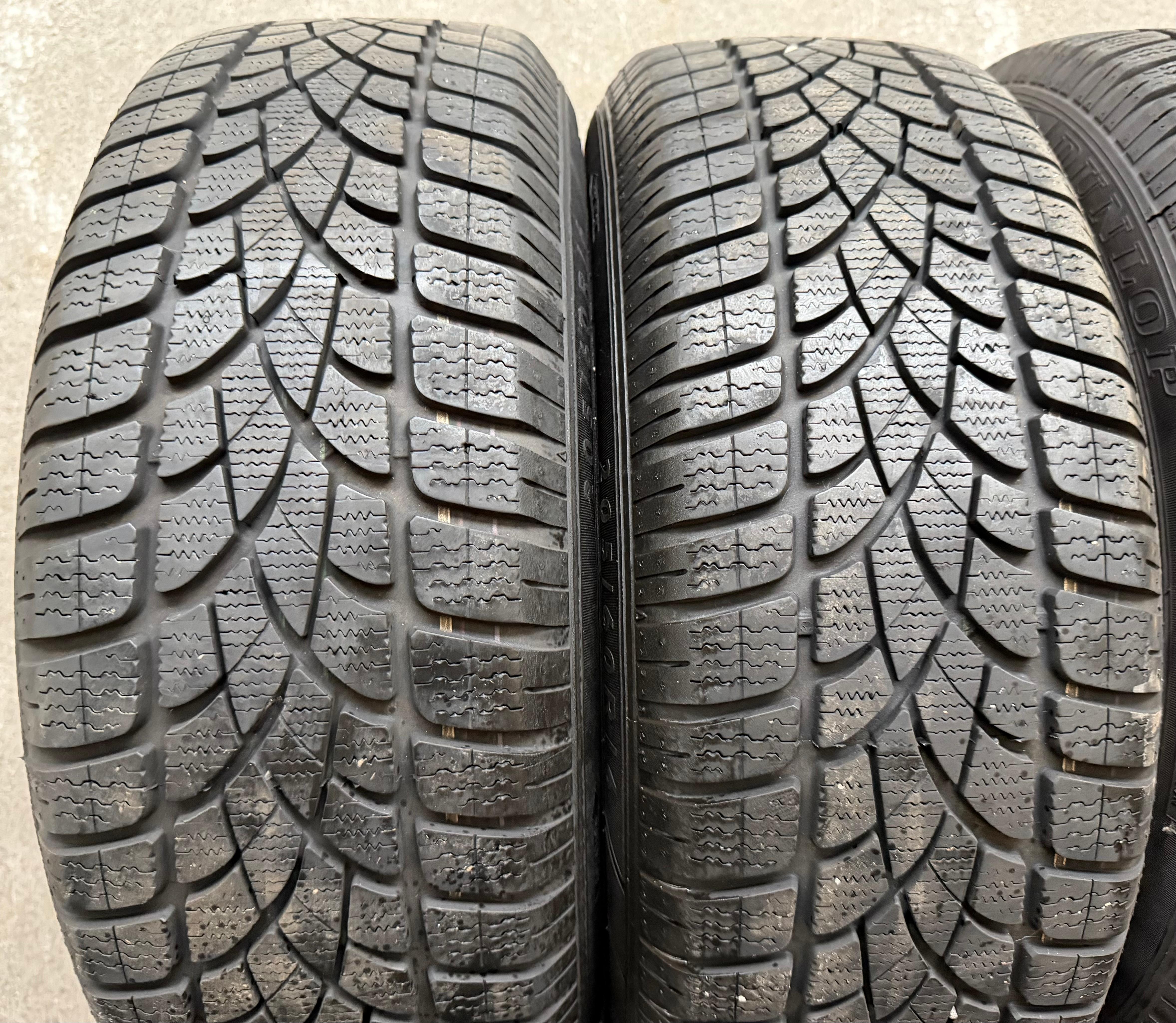 4 Original Alu Winterräder Audi A4 8W B9 8W0601025A 205/60R16 92H Dunlop