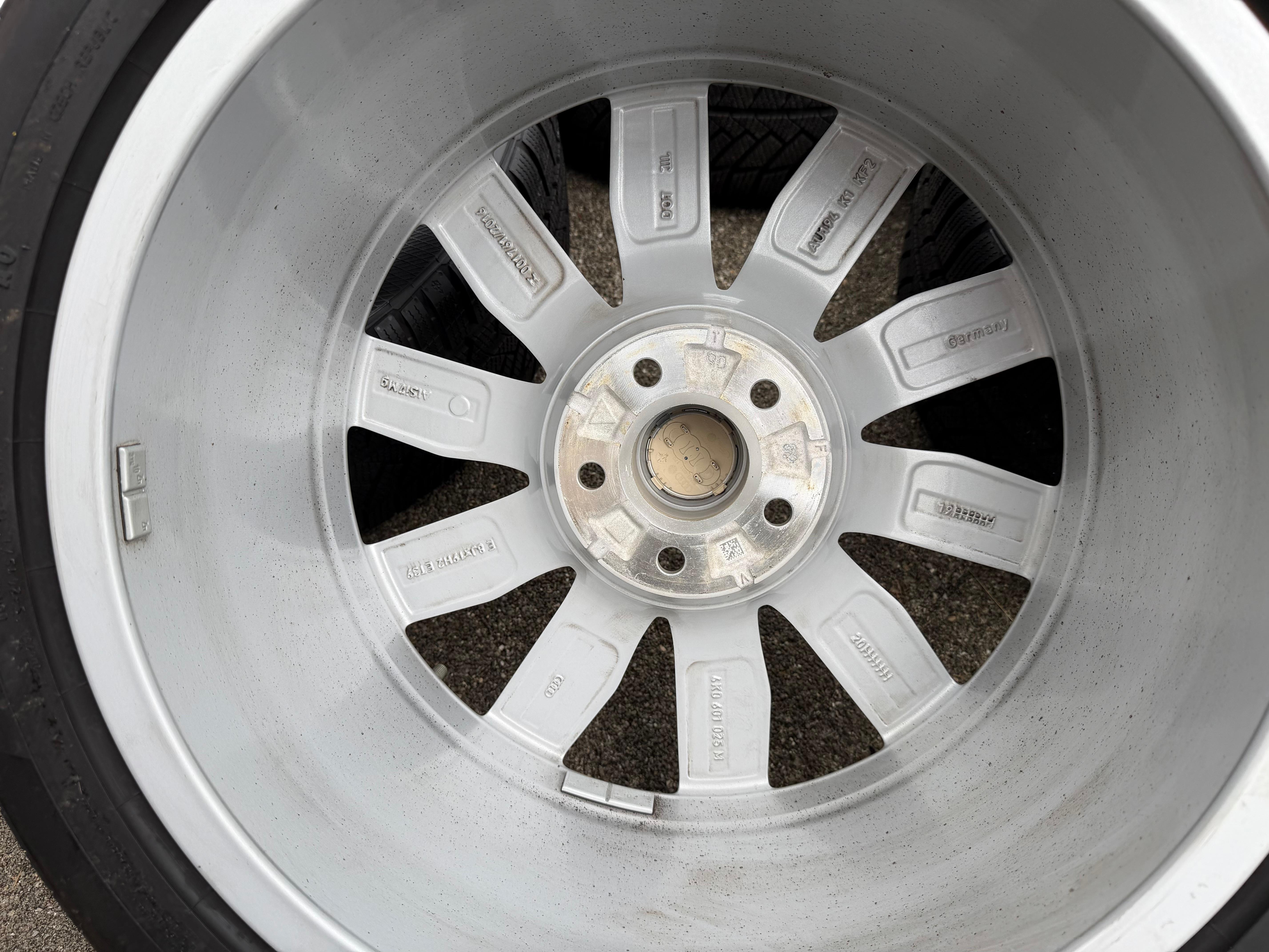 4 roues hiver complètes en aluminium d’origine 19" Audi A6 S6 C8 4K 4K0601025M 245/45R19 102V RDKS