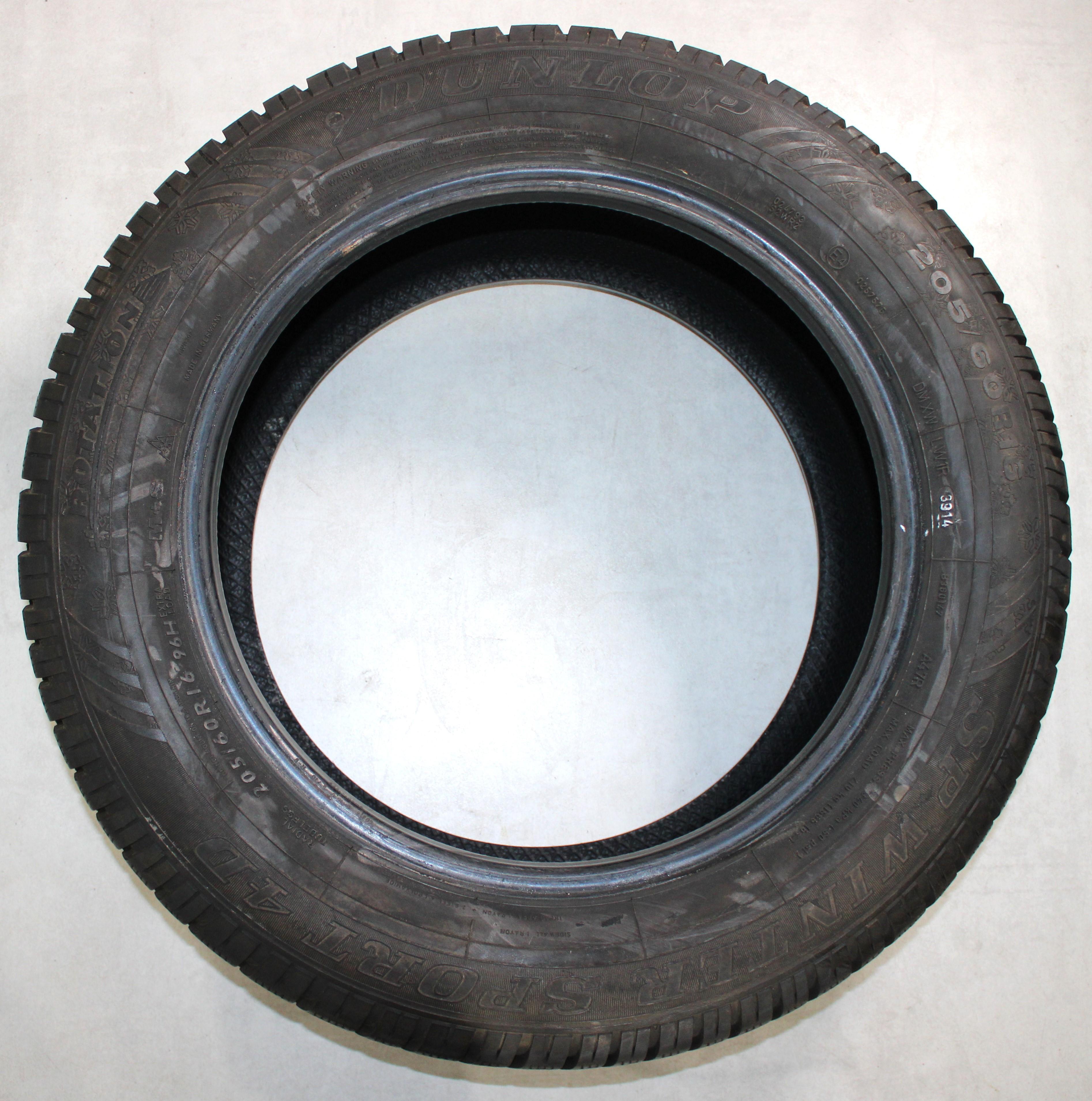 1 x 205/60R16 96H Winterreifen Dunlop SP Winter Sport 4D 7,5mm 2014