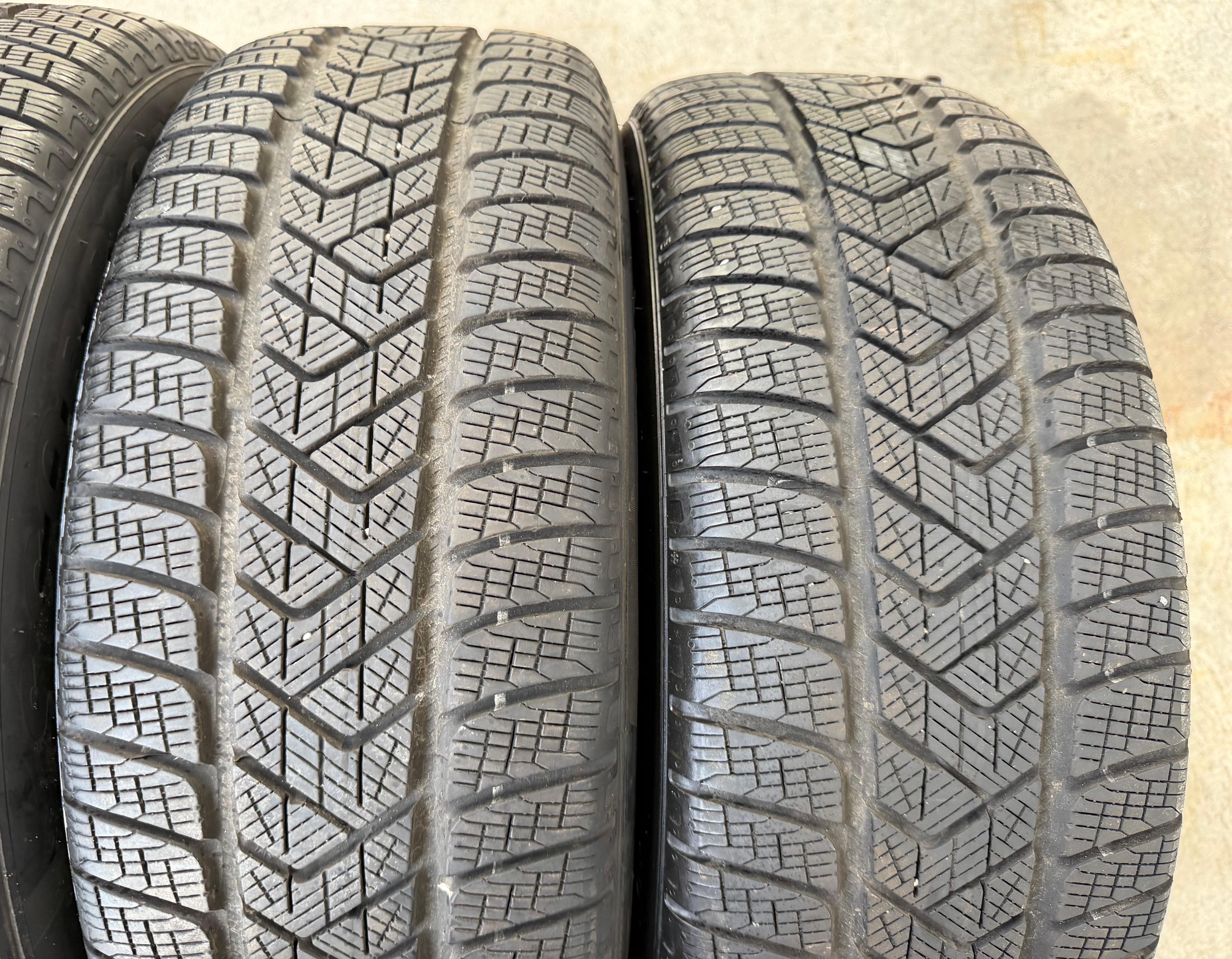 4 Original 19" Alu Winterräder Audi Q5 SQ5 FY 80A601025K 235/55R19 101H Pirelli 2025