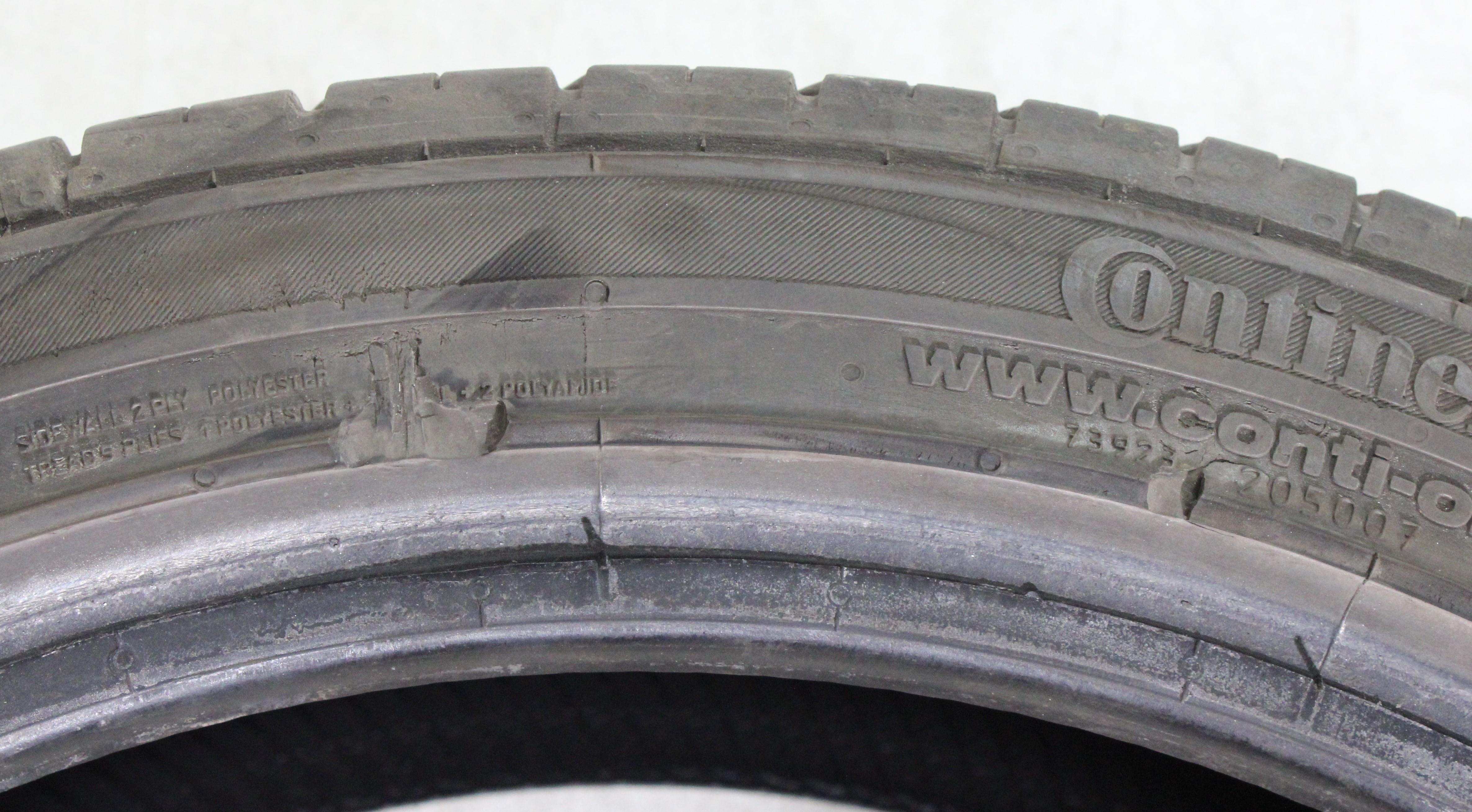 4 x 215/40R17 87V Sommerreifen Continental Premium Contact 2 5-5,5mm 2017 XL