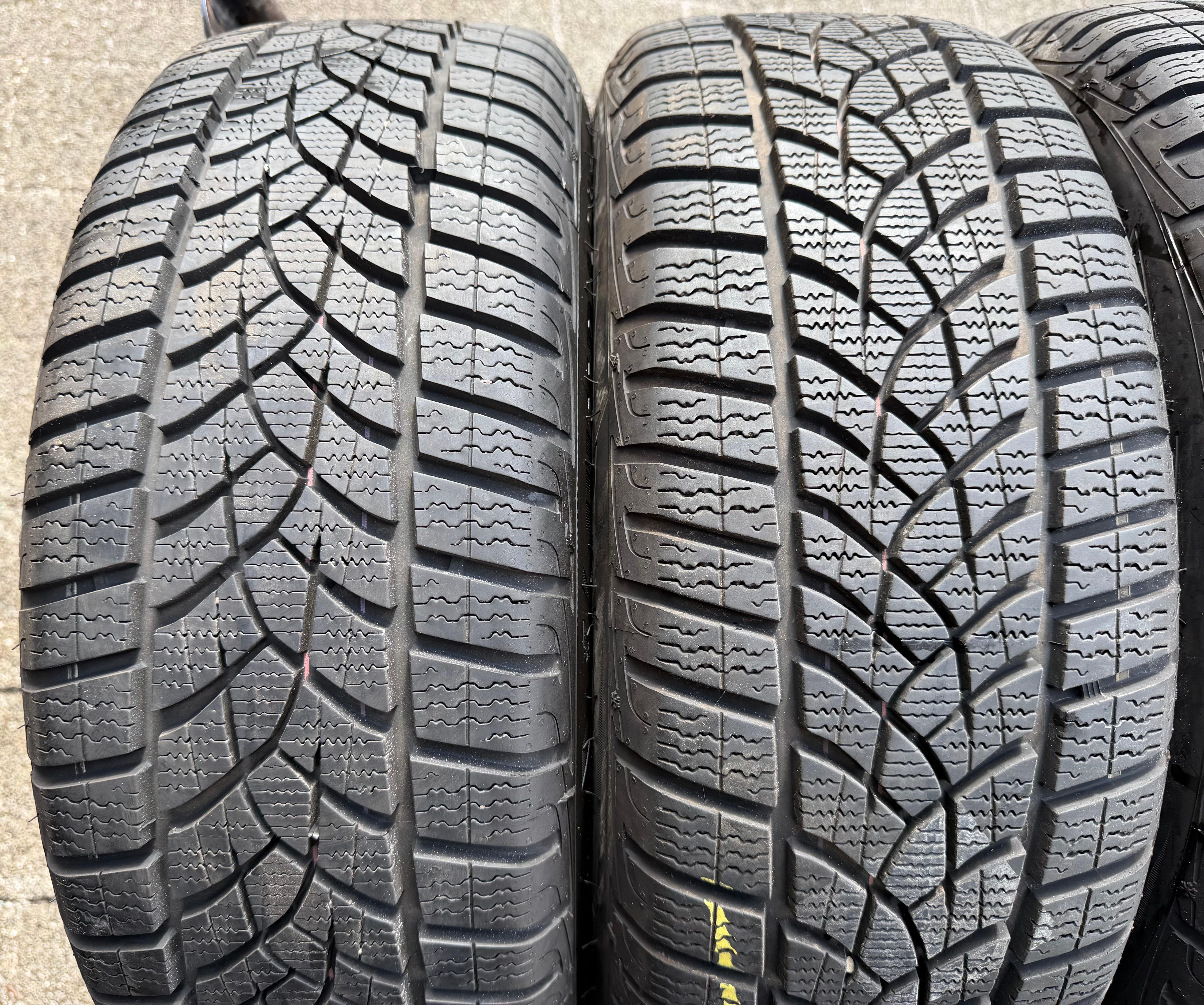 4 Winterräder Audi A3 8V Sportback Cabrio  205/55R16 91H Goodyear 8V0601027A 2022