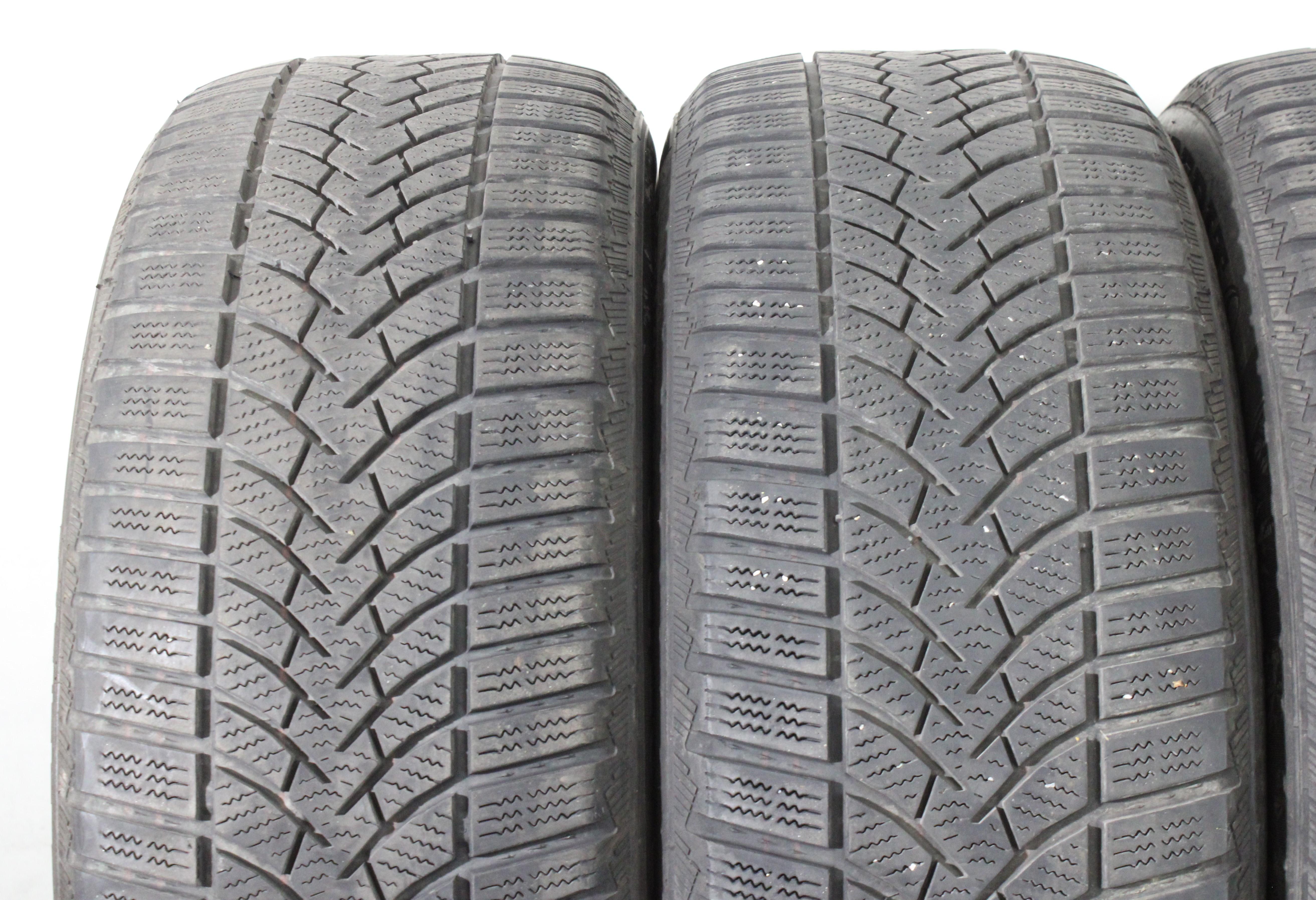 4 x 215/55R16 93H Winterreifen Semperit Speed-Grip 3 5-5,5mm 2020