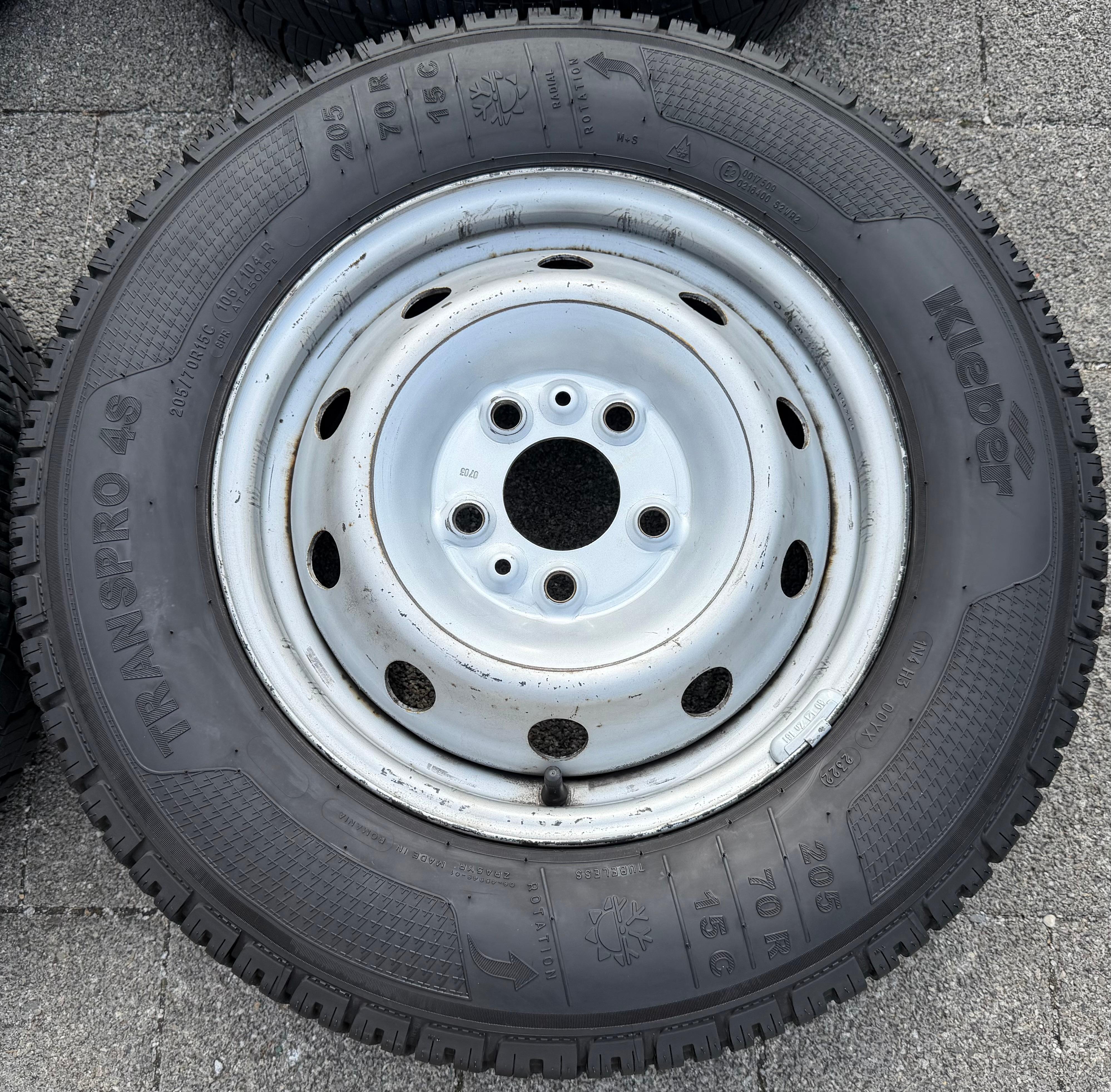 4 Ganzjahresräder Fiat Ducato Citroen Jumper Peugeot Boxer 205/70R15C 106/104R 2022 Allwetterreifen