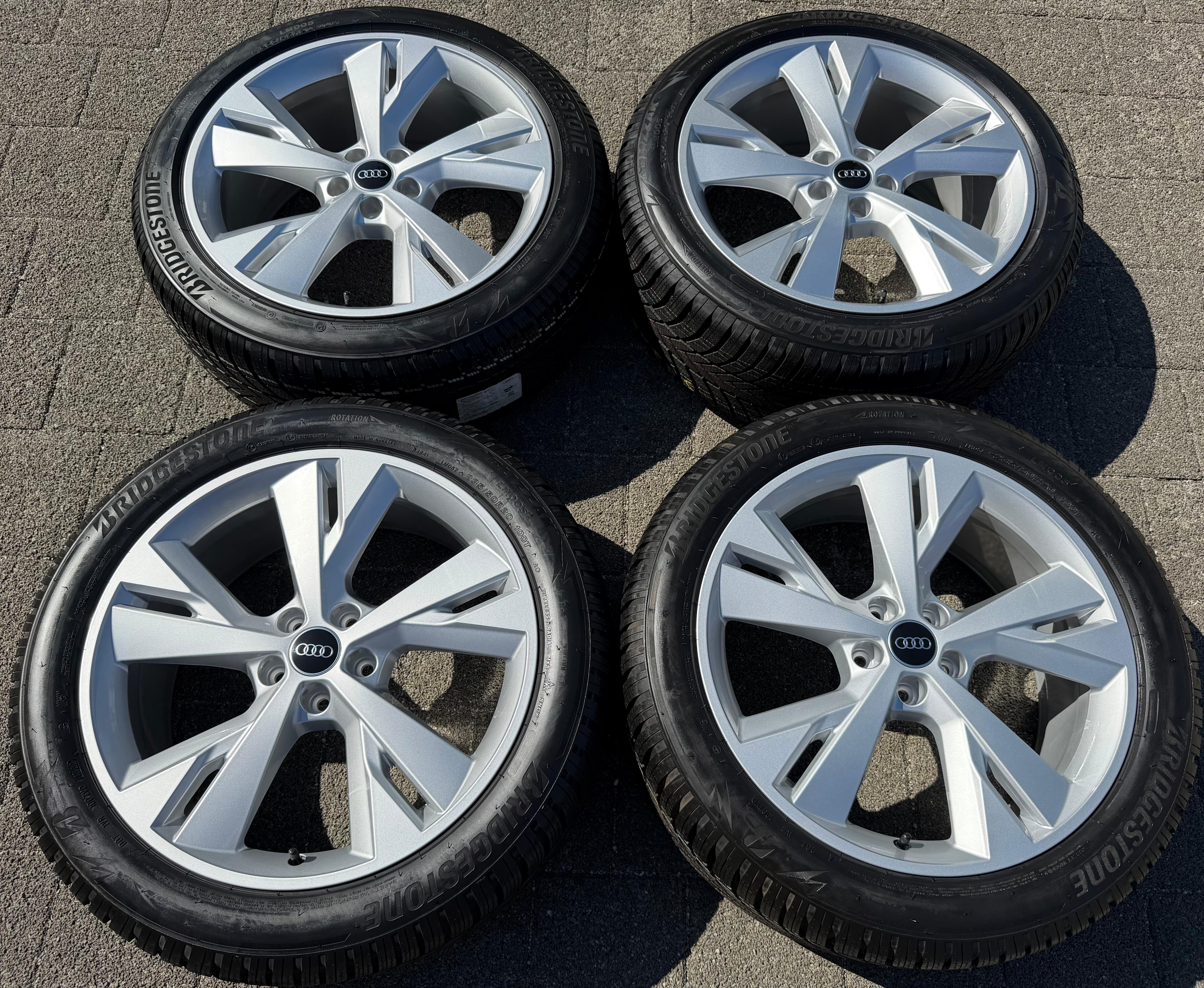 4 llantas de aluminio originales de invierno de 20" para Audi Q4 E-Tron, 235/50R20 101T y 255/45R20 101T, NUEVAS