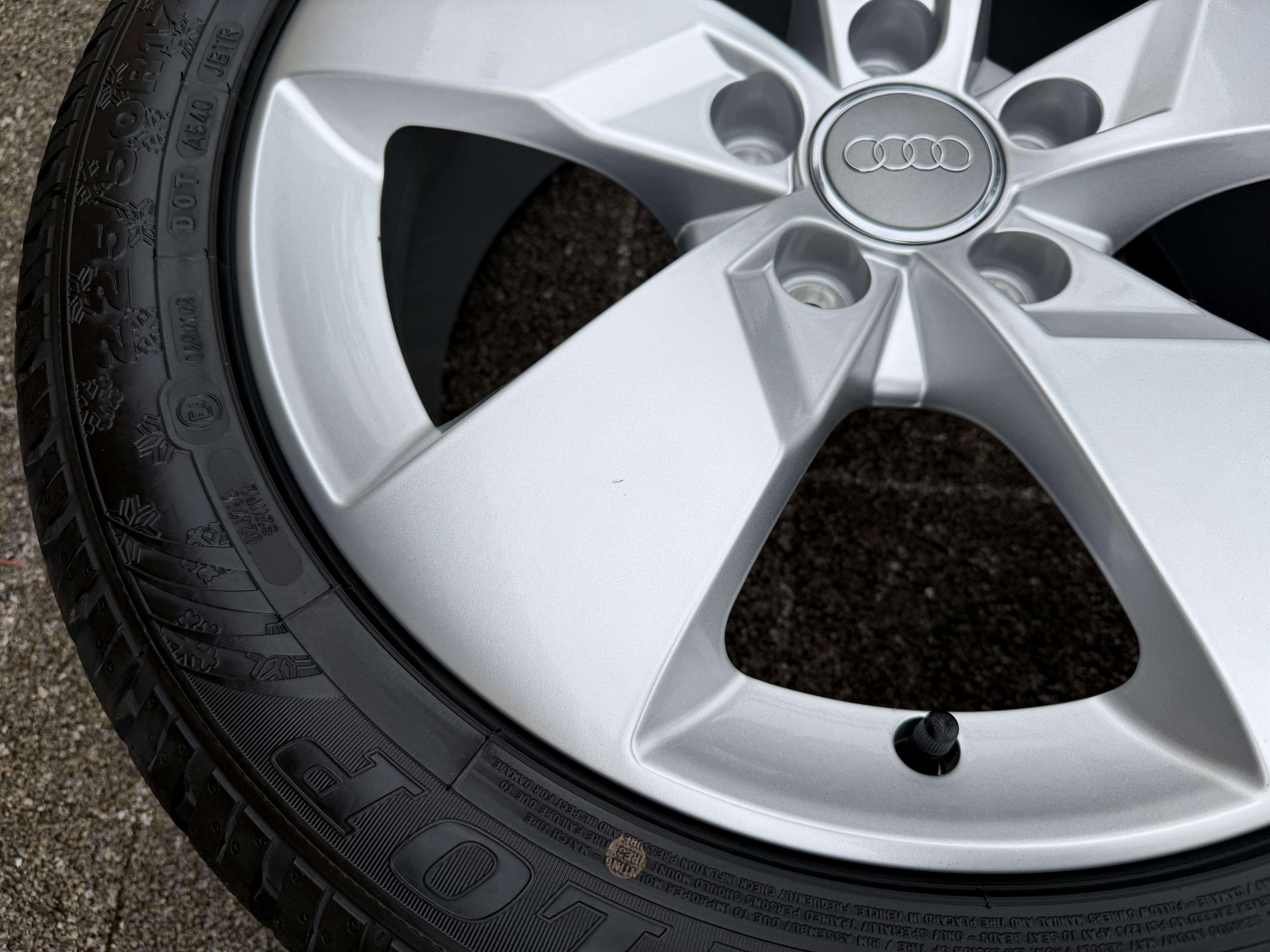 4 Orignal 17" Alu Winterräder Audi TT 8S 225/50R17 94H Dunlop 8S0601025J
