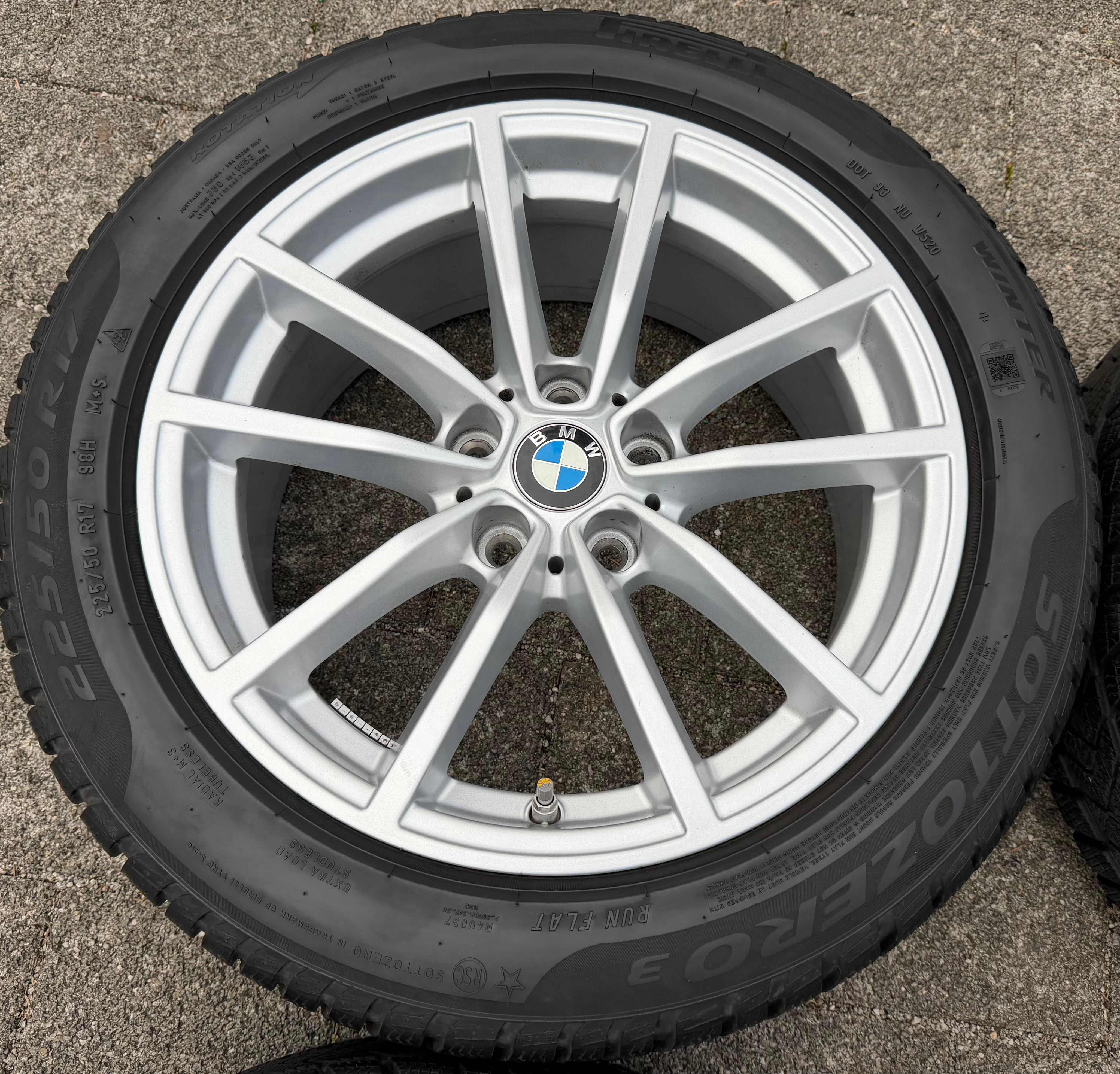 4 originele 17" lichtmetalen winterwielen BMW 3-serie G20 G21 4-serie G22 G23 Styling 778 bandenspanningssensoren Pirelli