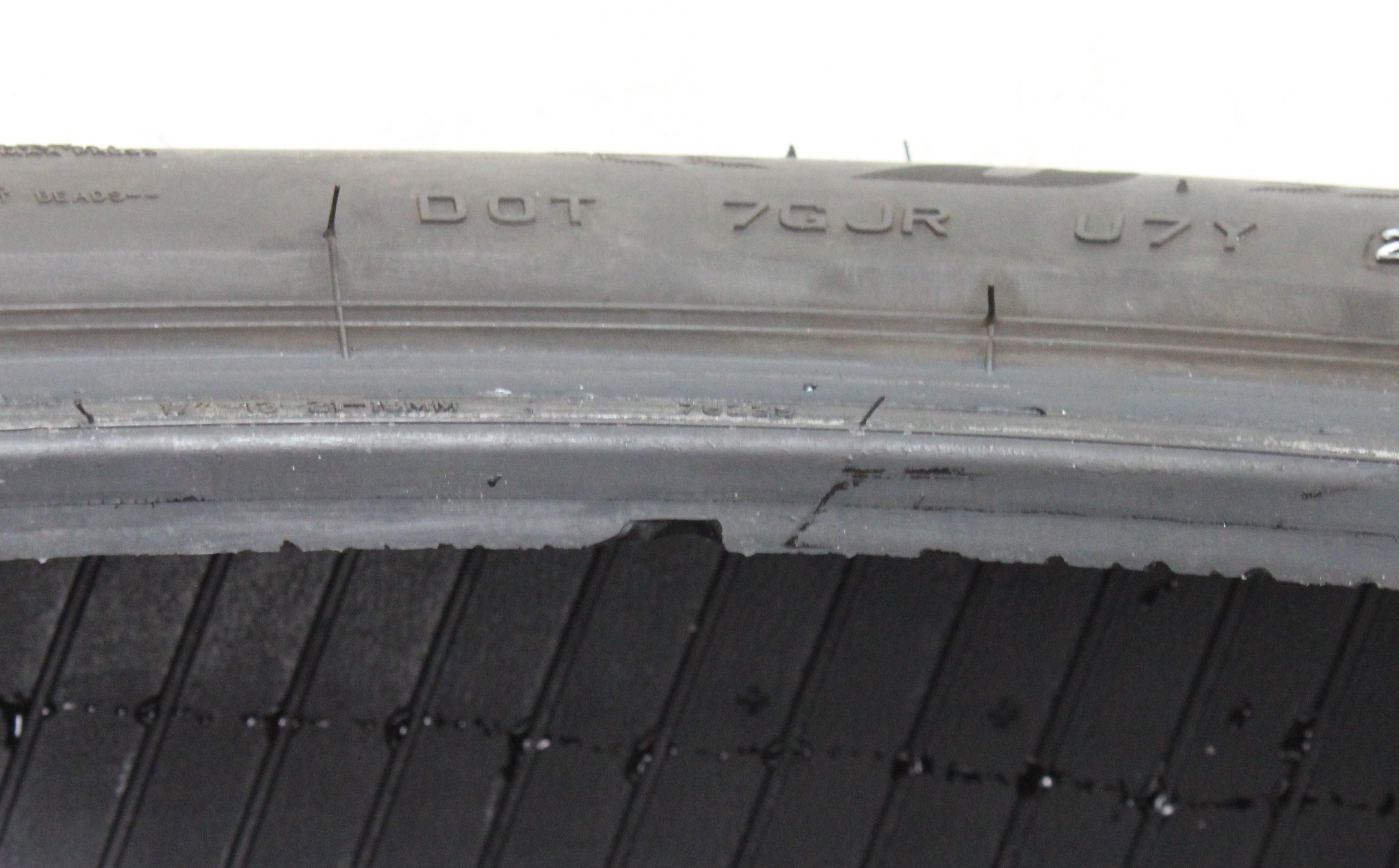 4 pneus d'été Bridgestone Turanza T005 225/50R17 98Y * 6-6,5 mm 2020