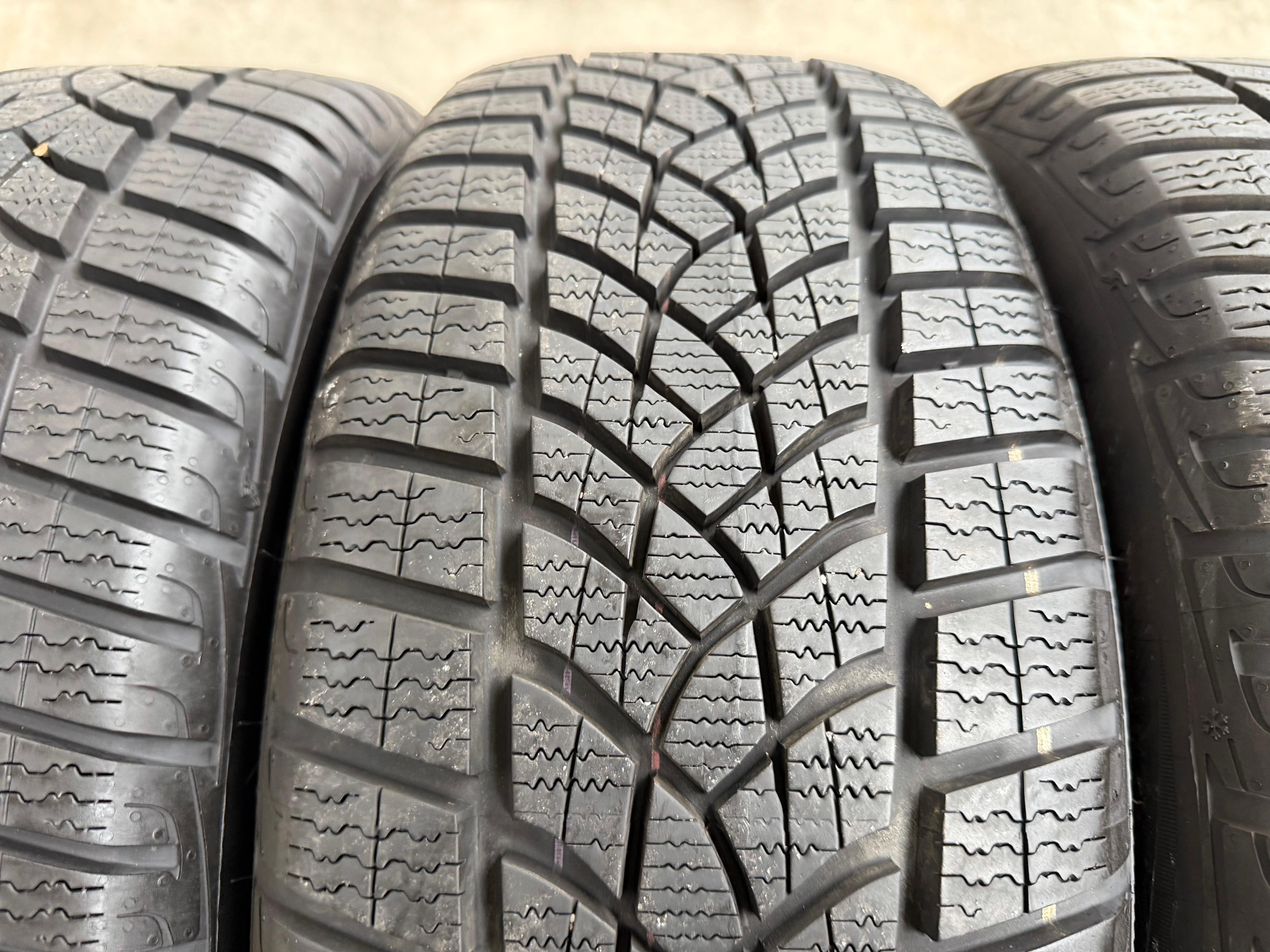 4 WINTERRÄDER VW GOLF 7 AUDI A3 8V SEAT LEON 5F SKODA OCTAVIA 5E 205/55R16 91H 5Q0601027BQ