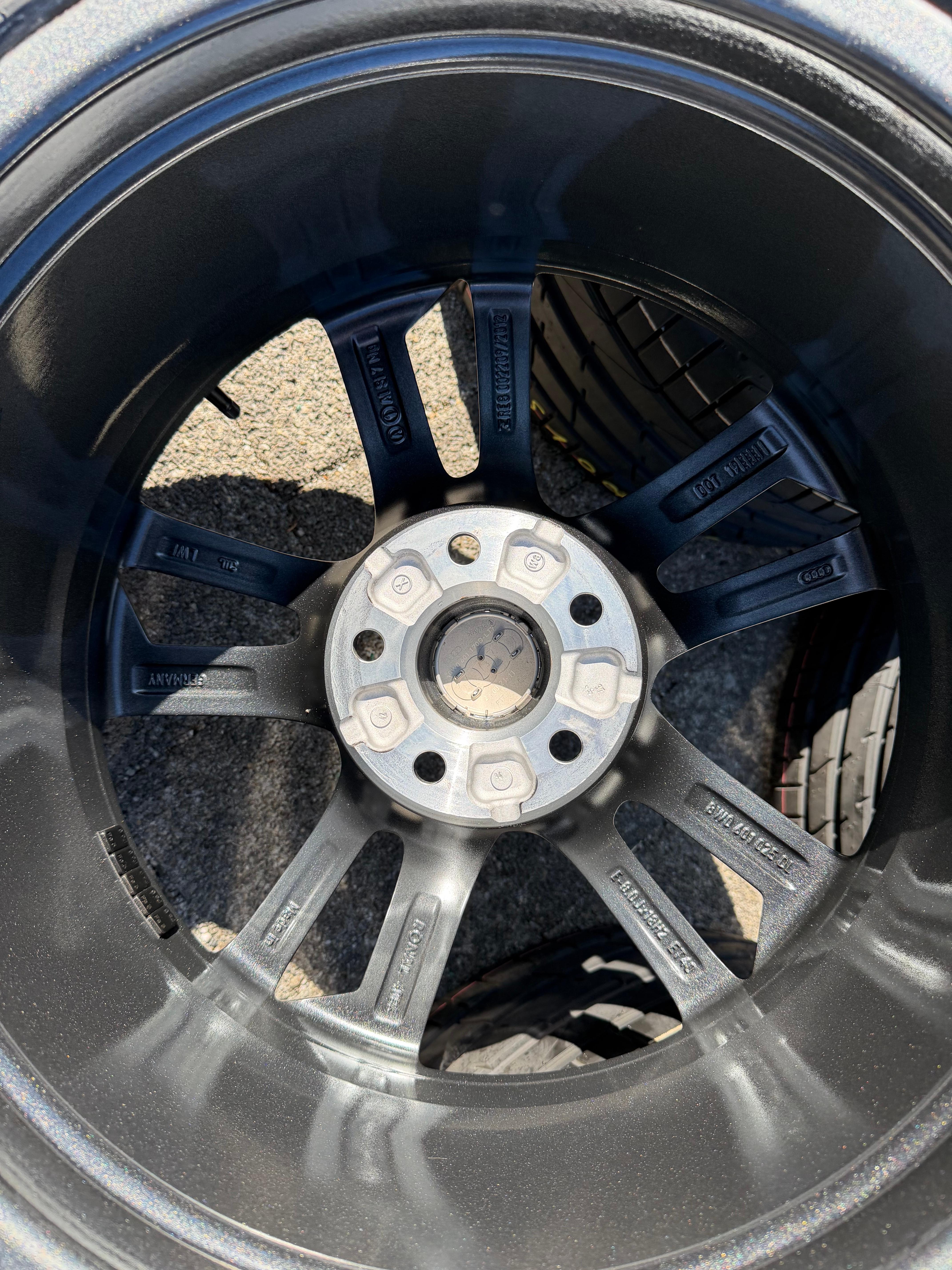 4 Original 18" Alu Sommerräder AUDI A4 S4 B9 8W 245/40R18 93Y 8W0601025DL Hankook NEU
