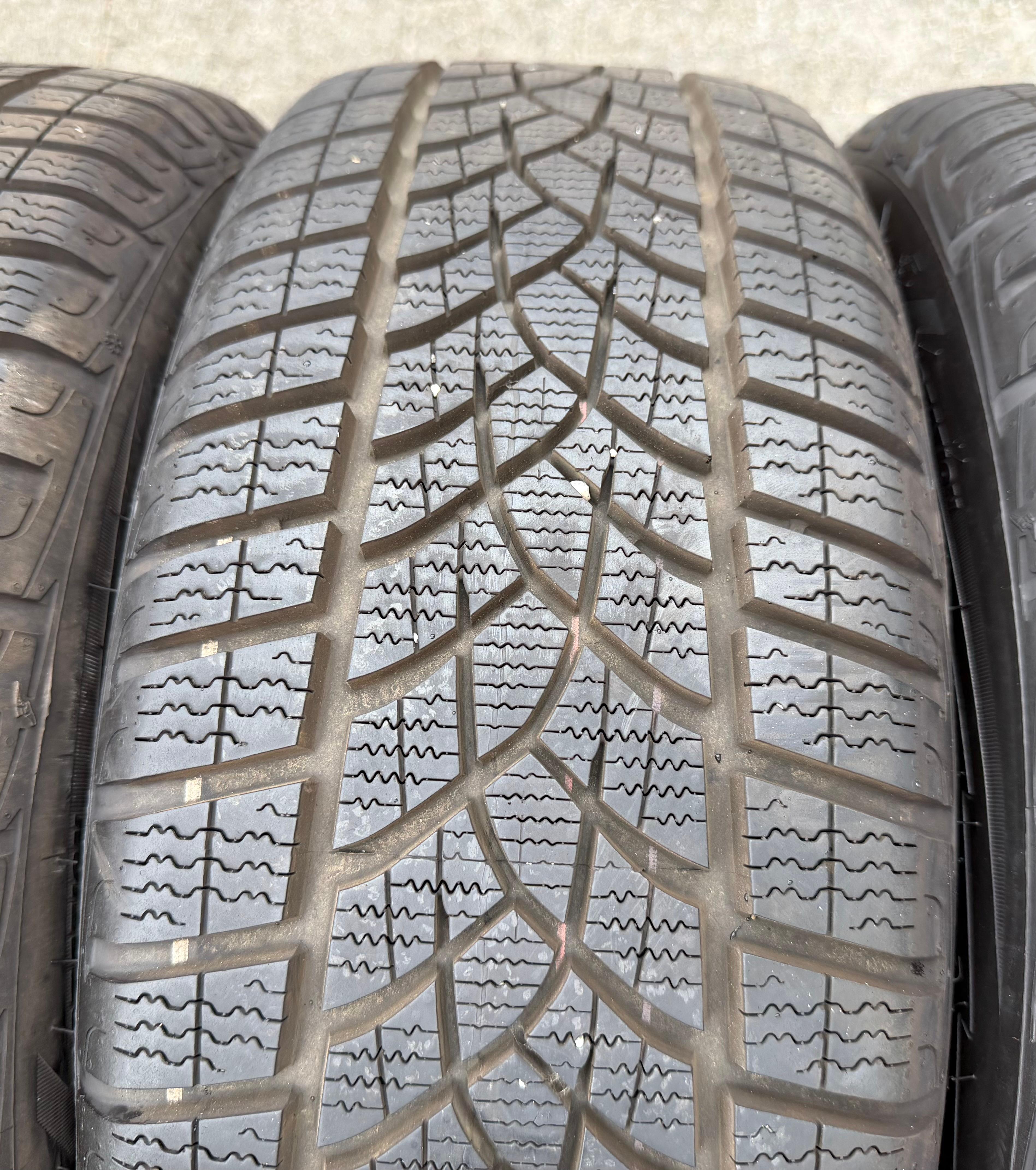 4 Winterräder Audi A3 8V Sportback Cabrio  205/55R16 91H Goodyear 8V0601027A 2021