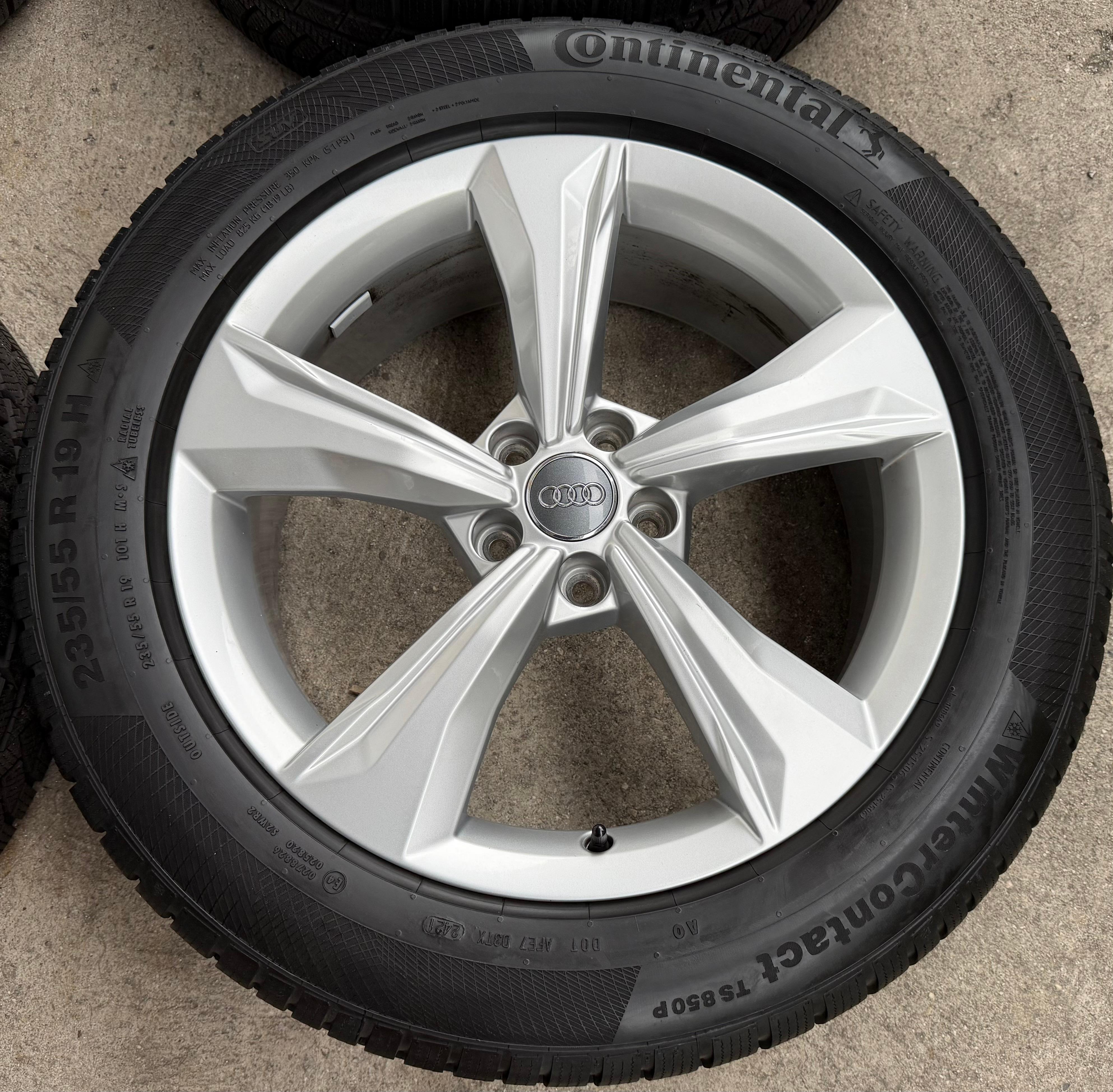4 Original 19" Alu Winterräder Audi Q5 SQ5 FY 80A601025K 235/55R19 101H Continental 2021