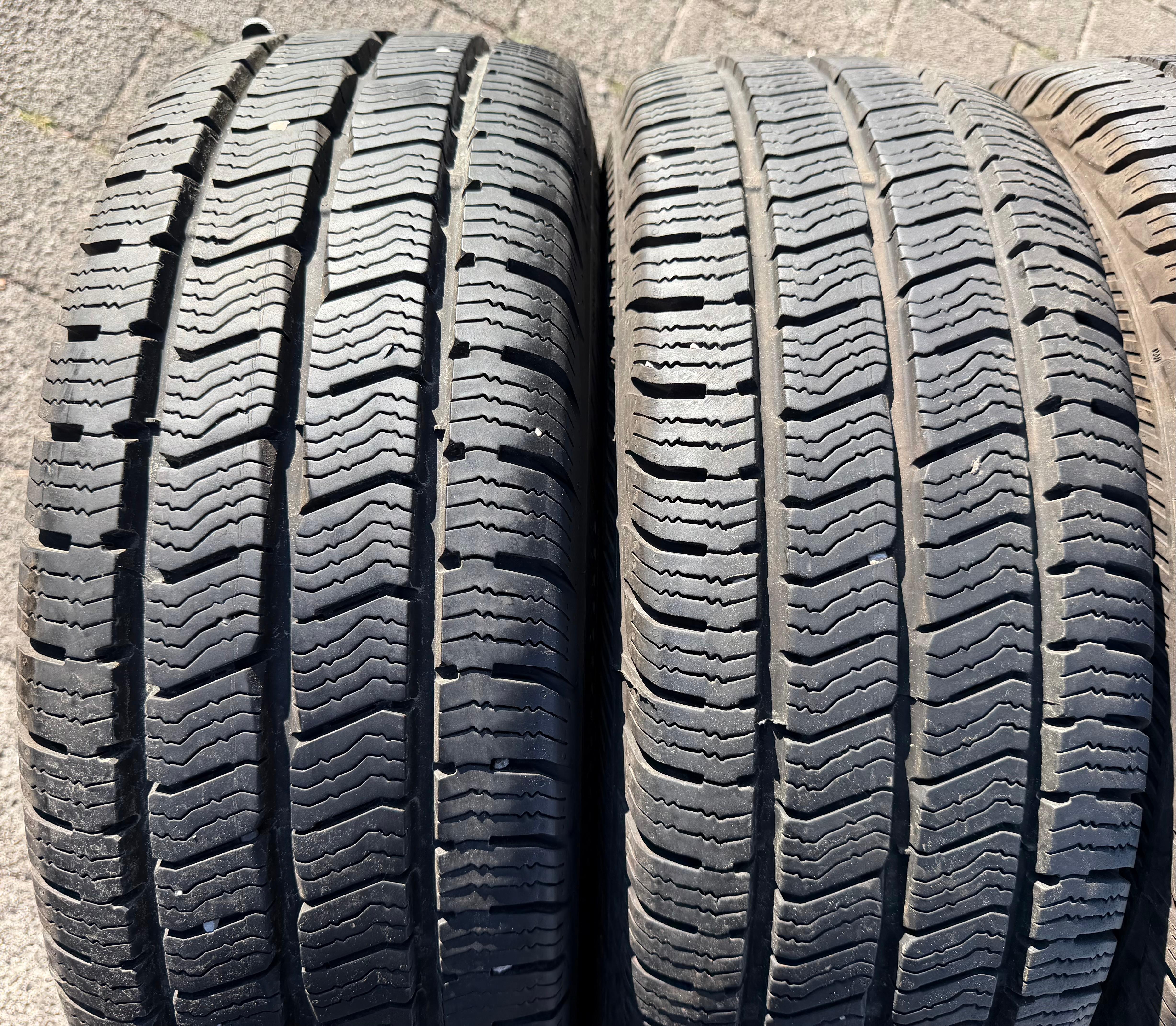 WINTERRÄDER OPEL MOVANO RENAULT MASTER NISSAN NV400 235/65R16C 115/113R BARUM