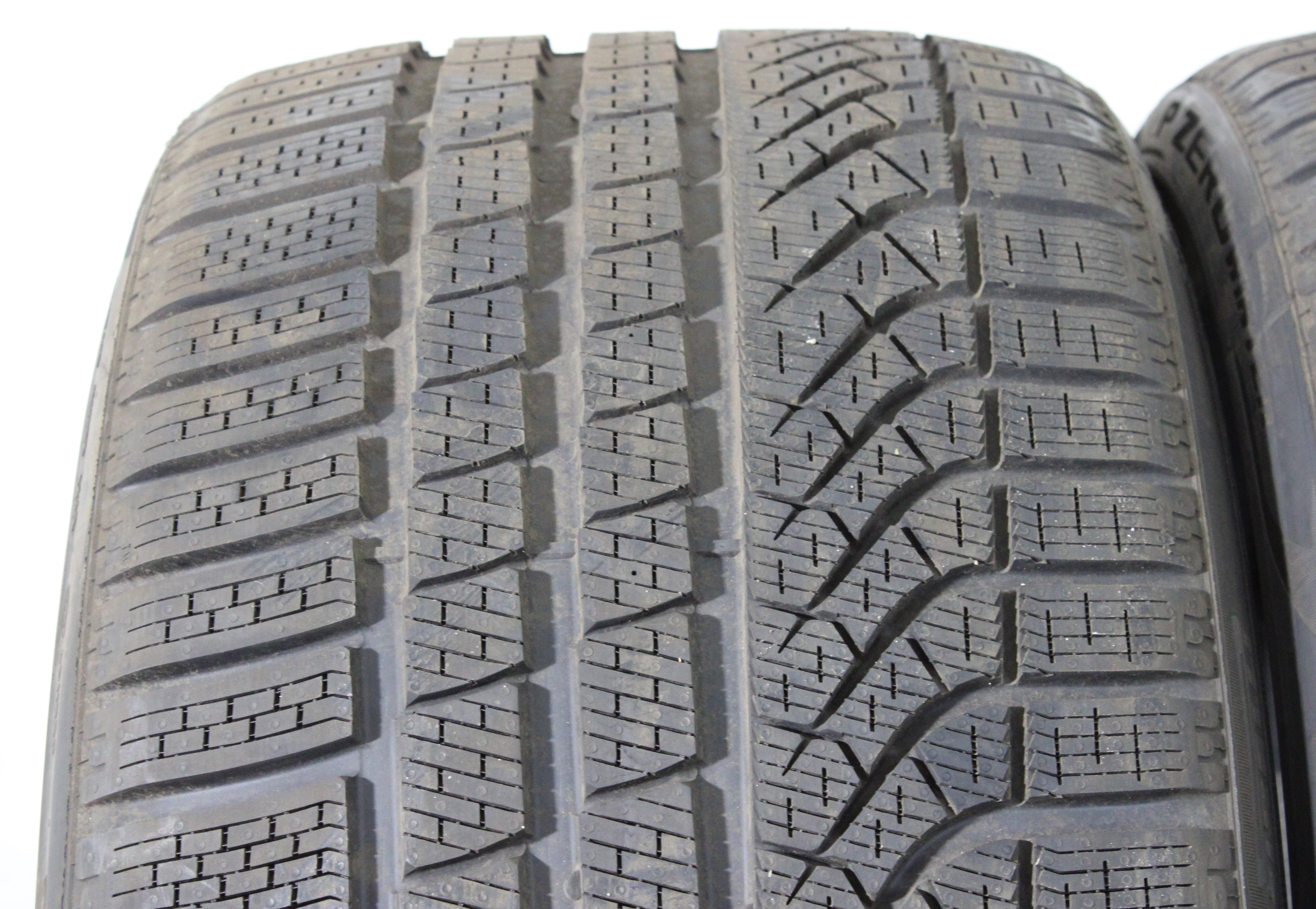 2 x 285/30R22 101W Winterreifen Pirelli Pzero Winter AO Volles Profil 2019 PNCS