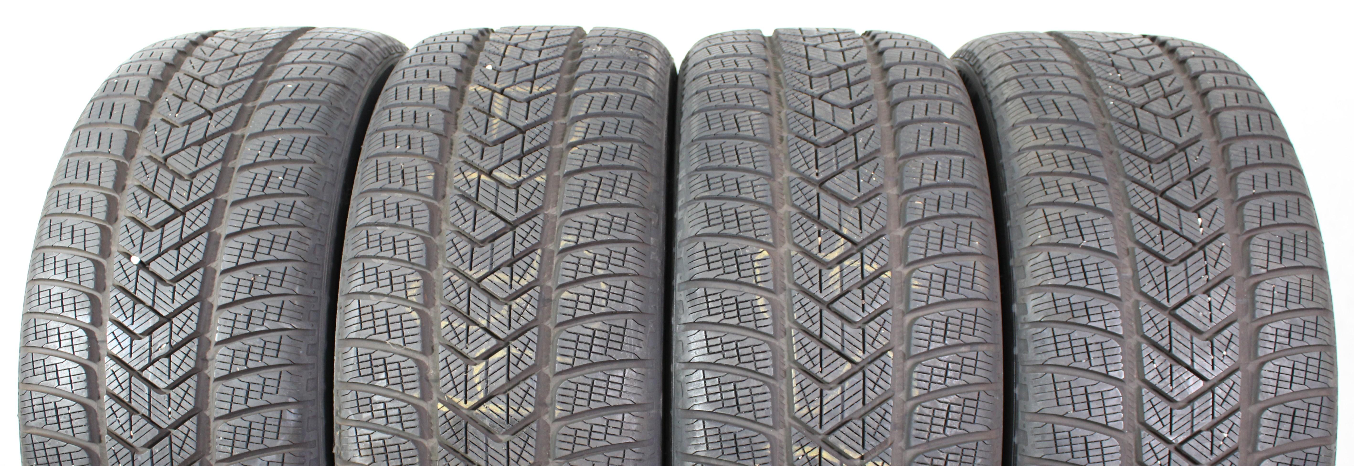 4 x 255/40R21 102V pneumatici invernali Pirelli Scorpion Winter battistrada completo 2022