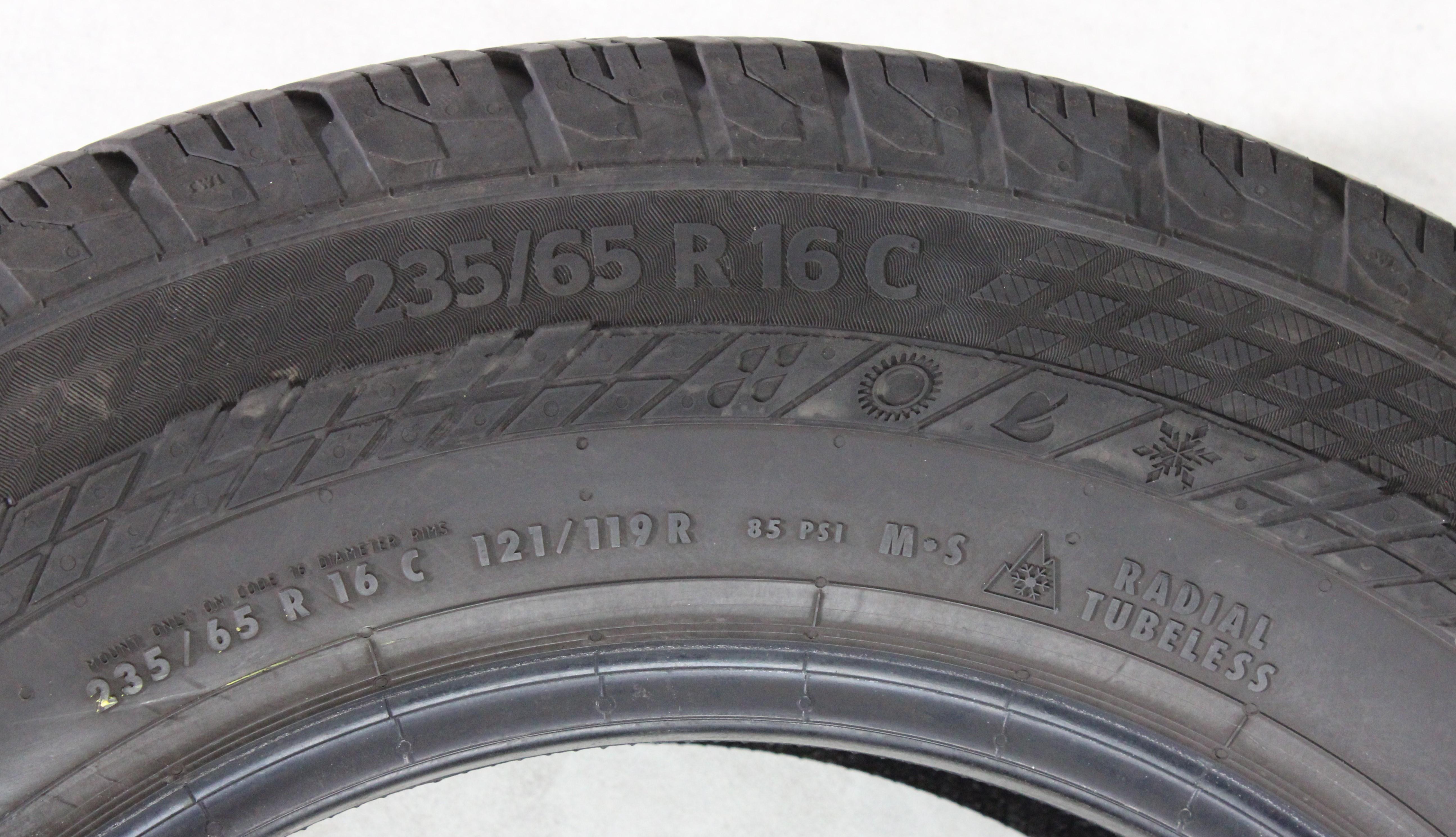 1 x 235/65R16C 121/119R Ganzjahresreifen Continental VanContact 4 Season 4,5-5mm 2024