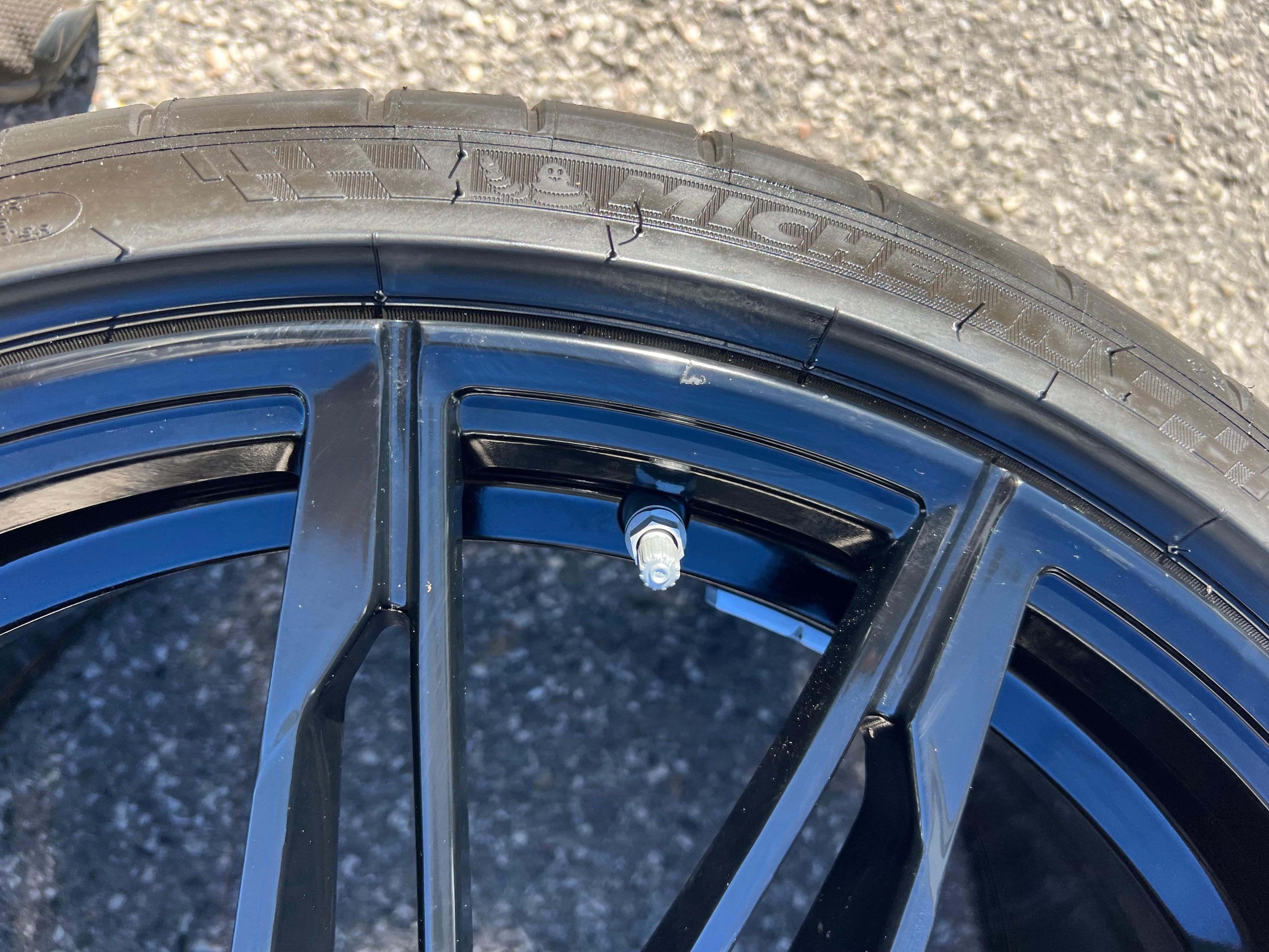 4 ORIGINELE 19" 20" ALUMINIUM ZOMERWIELEN BMW M3 G80 M4 G82 G83 STYLING M825 GRATIS LEVERING