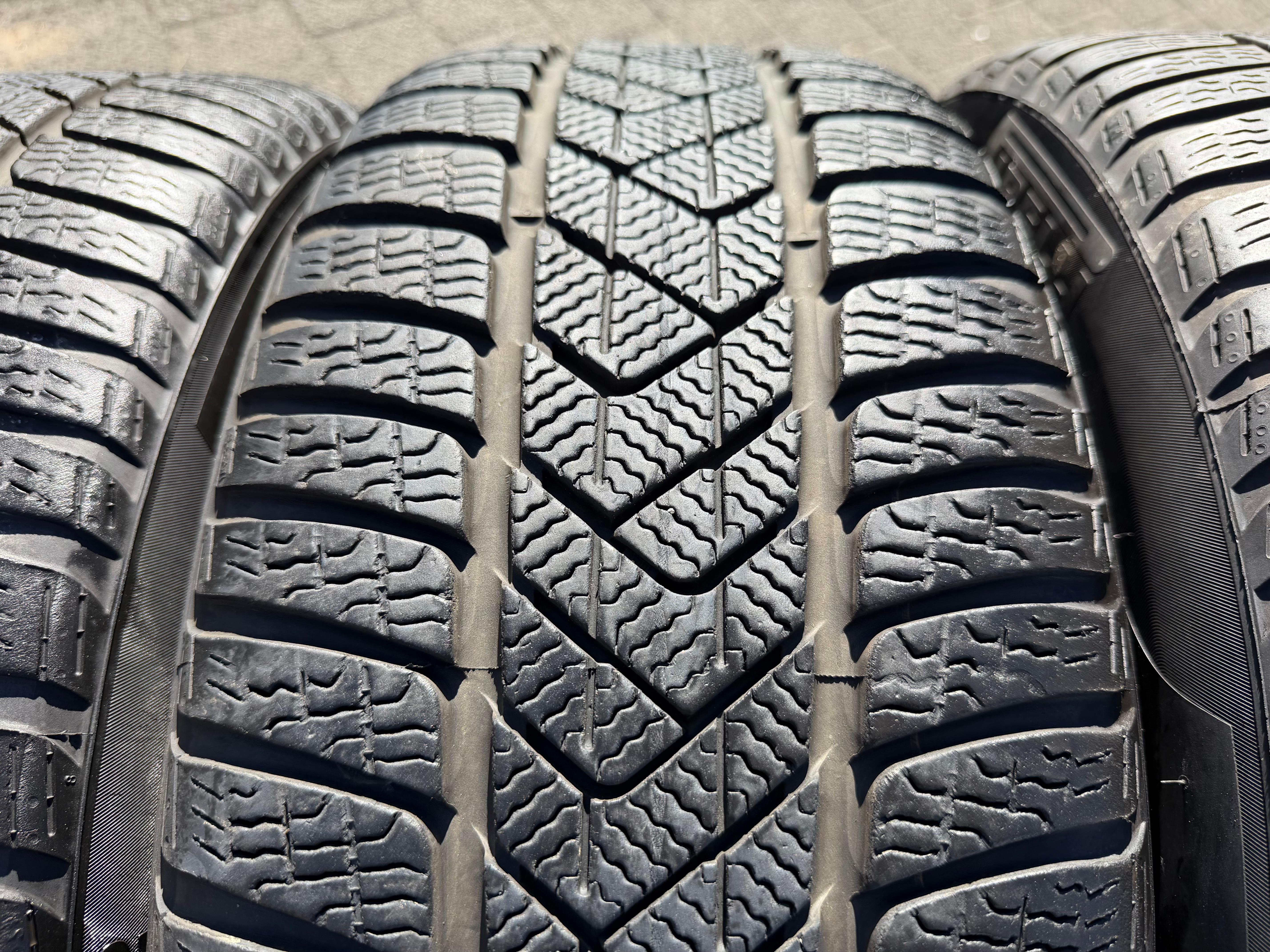 4 Original 17" Alu Winterräder Mercedes C-Klasse W206 A2064014400 2024 Pirelli