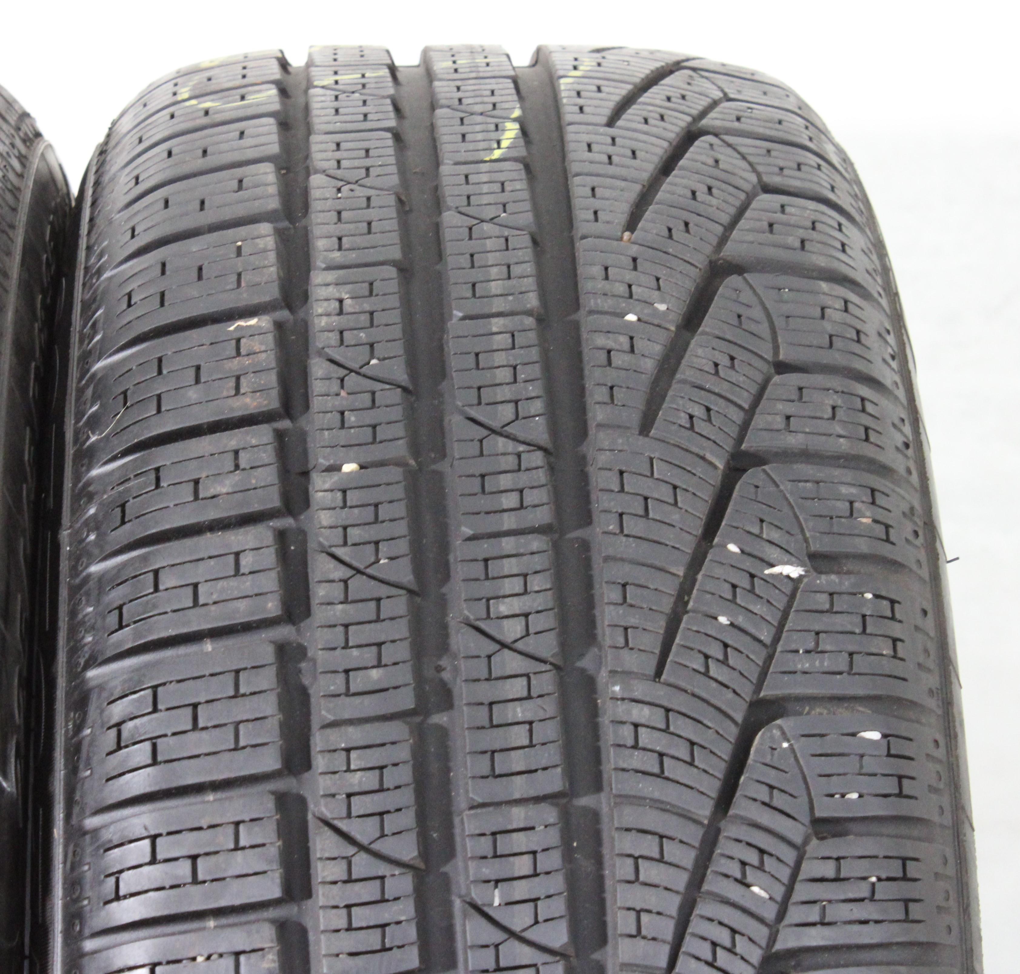 2 x 225/45R18 95V Winterreifen Pirelli Sottozero 2 Runflat 6,5mm 2020