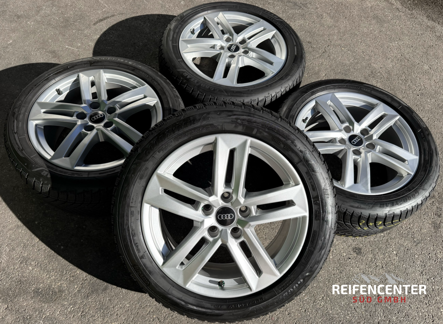 4 ruedas de invierno de aleación originales de 17" para Audi A4 B9 8W 8W0601025P 225/50R17 98H Goodyear