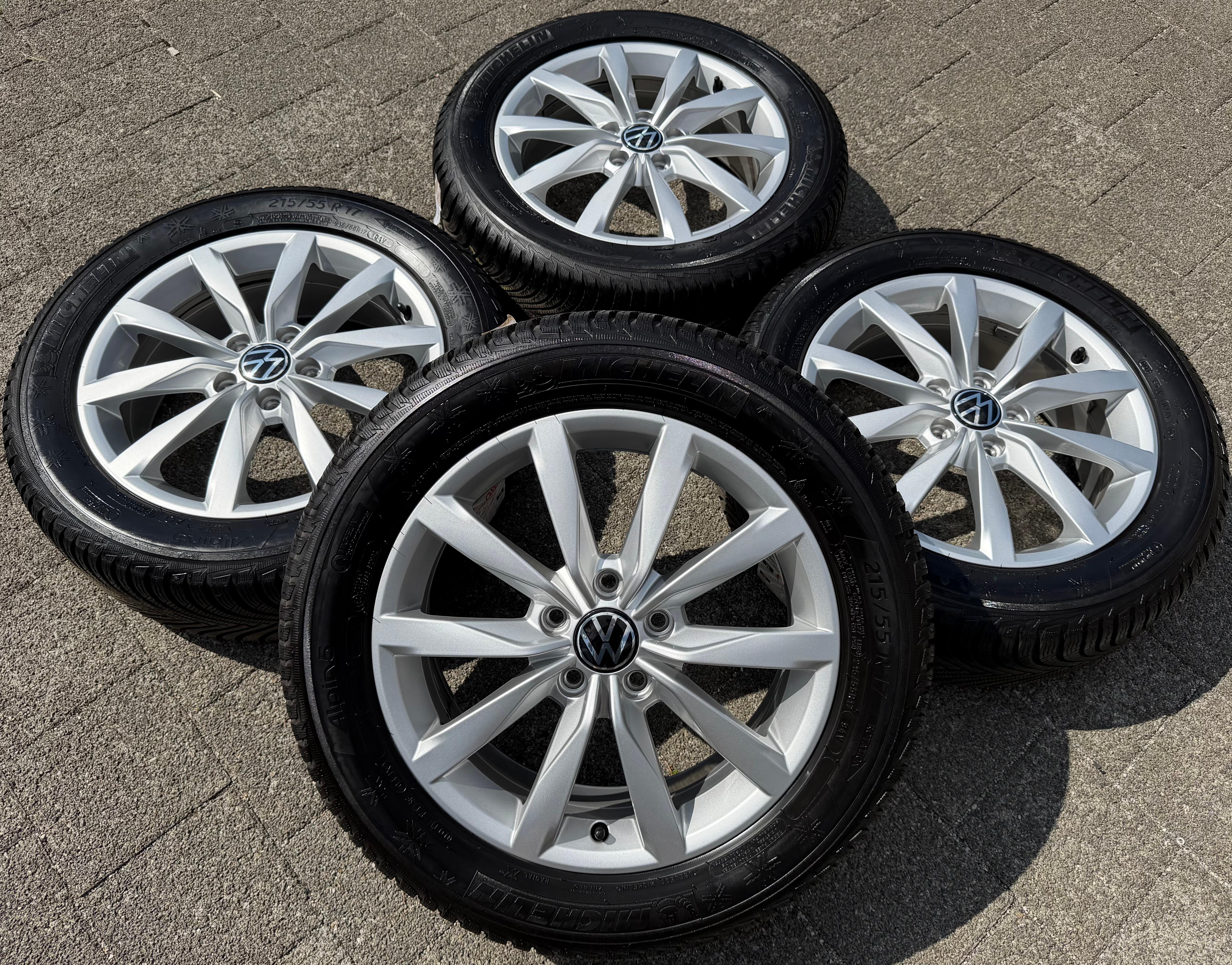 4 Original 17" Alu Winterräder VW T-Roc A11 5G0601025K 215/55R17 94V Michelin