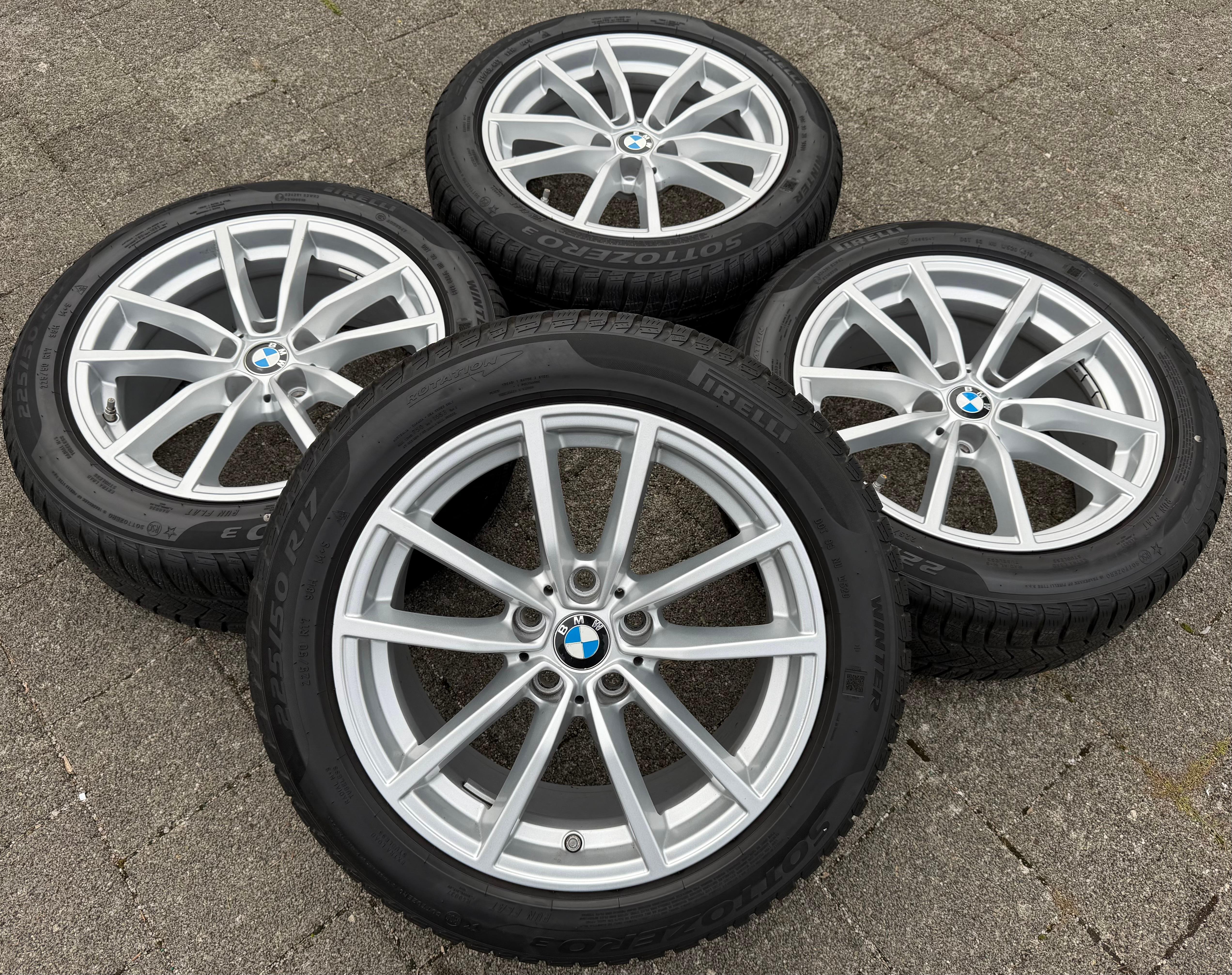 4 originele 17" lichtmetalen winterwielen BMW 3-serie G20 G21 4-serie G22 G23 Styling 778 bandenspanningssensoren Pirelli
