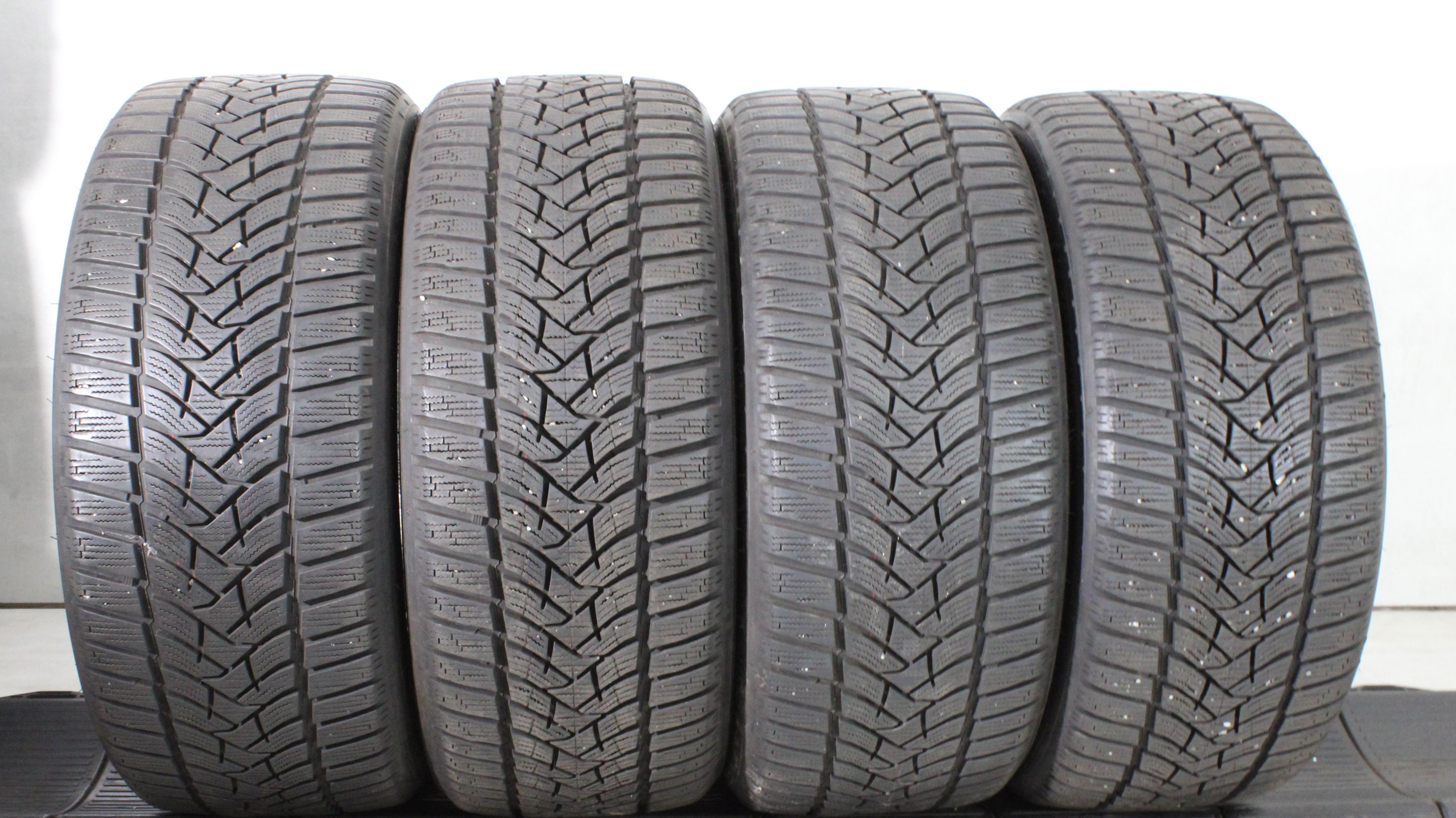 4 x 225/40R18 92V Winterreifen Dunlop Winter Sport 5 2x5mm/2x6,5mm 2022