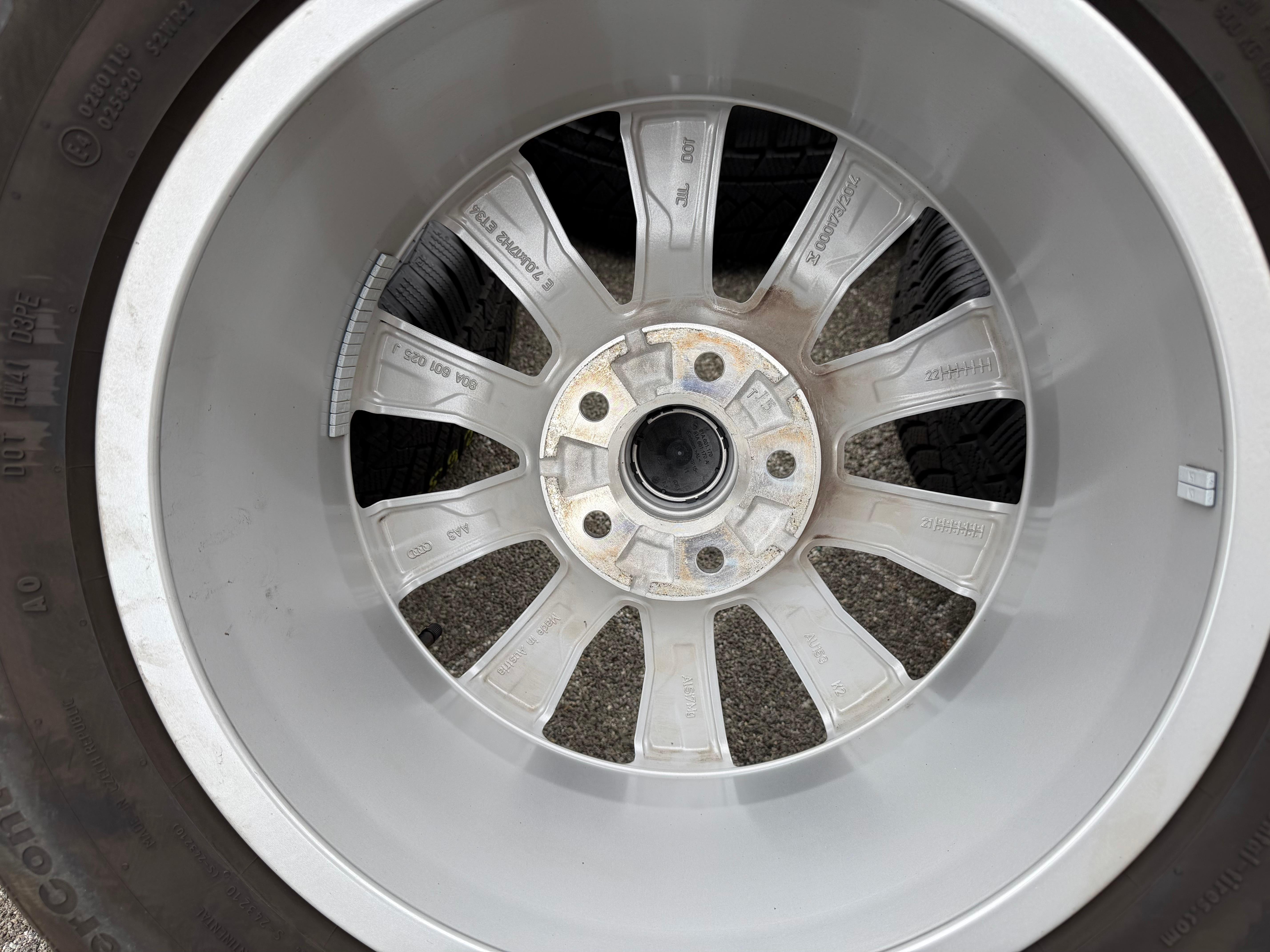 4 Original 17" Alu Winterräder Audi Q5 FY 80A601025J 7x17 ET34 235/65R17 104H Continental