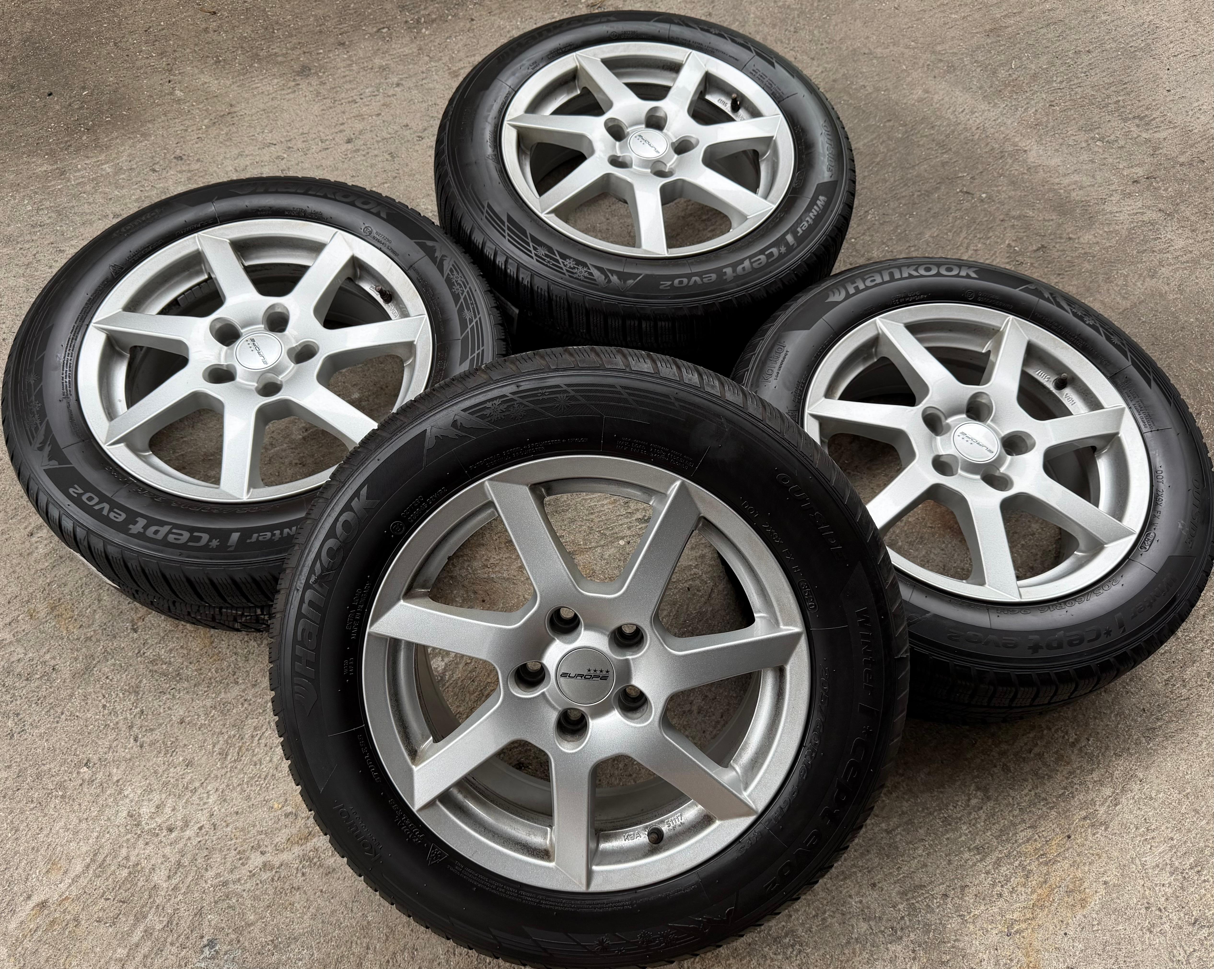 4 Alu Winterräder Audi A4 8K B8 B81 205/60R16 96H Hankook Winter