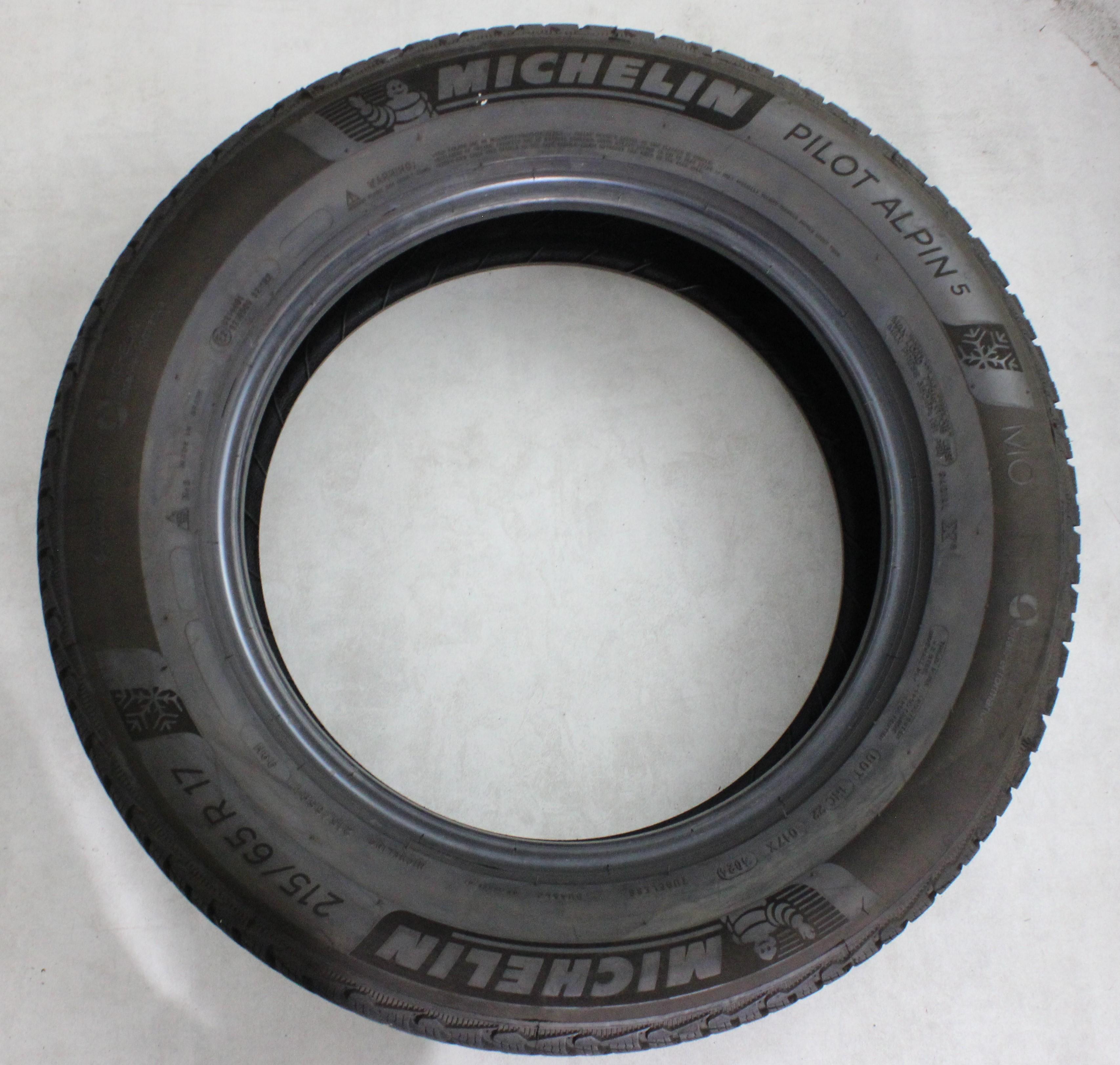 2 x 215/65R17 99H Winterreifen Michelin Pilot Alpin 5 7mm 2024 MO
