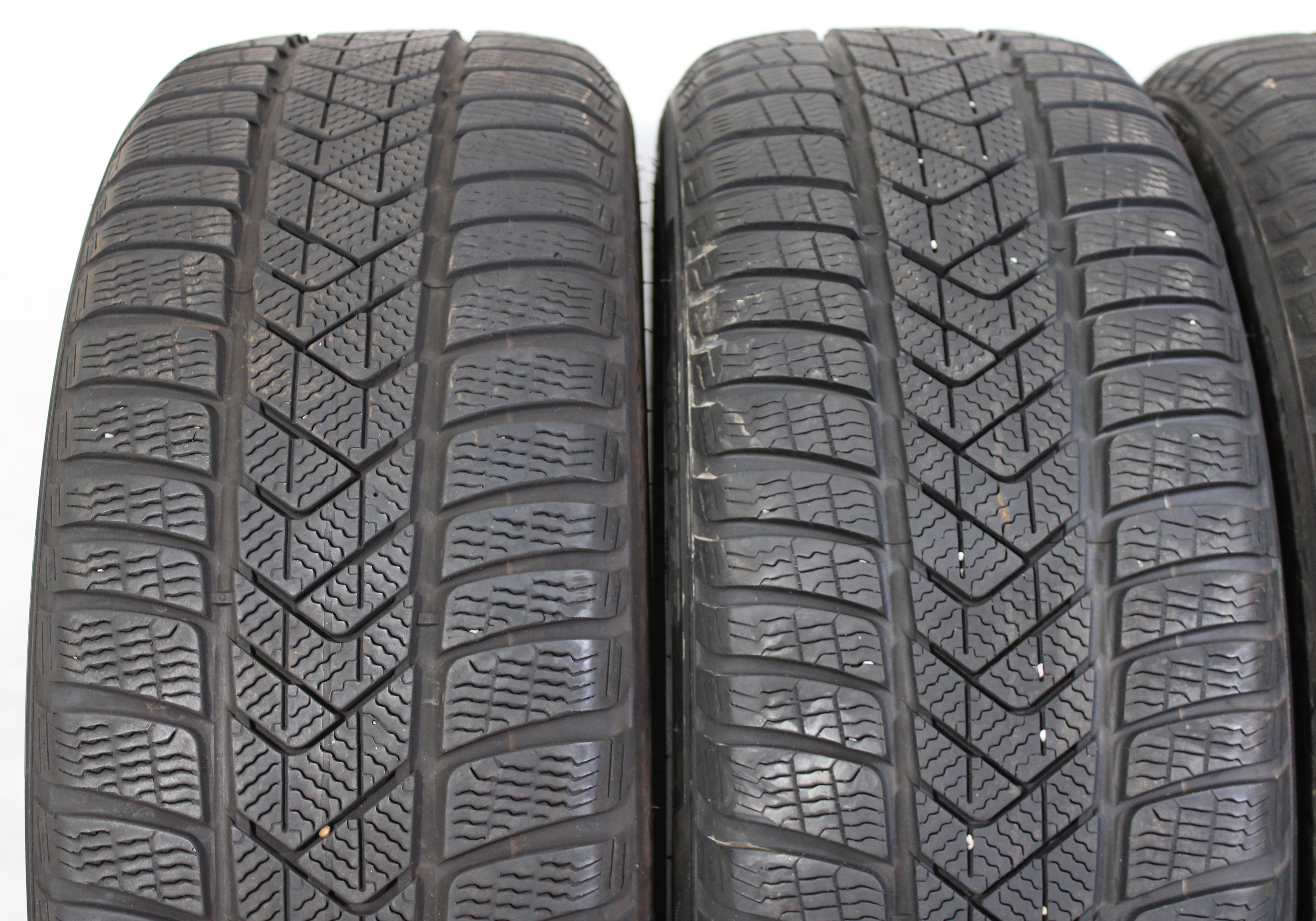 4 x 225/45R19 96V winterbanden Pirelli Sottozero 3 Runflat 6-6,5mm 2020 *