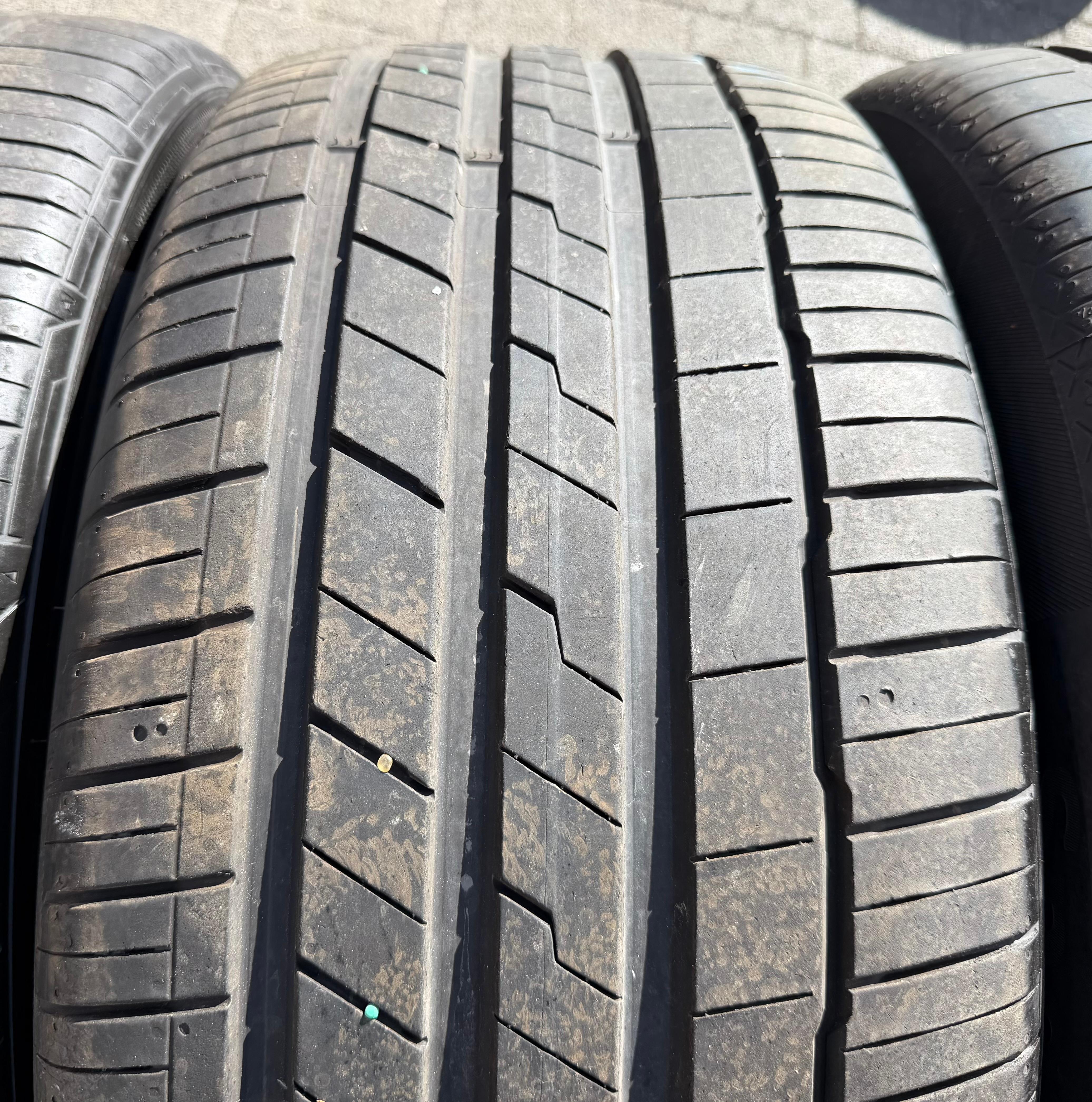 4 ruote estive in lega originali da 21" Audi Q8 SQ8 4M 4M8601025G 285/45R21 113Y RDKS