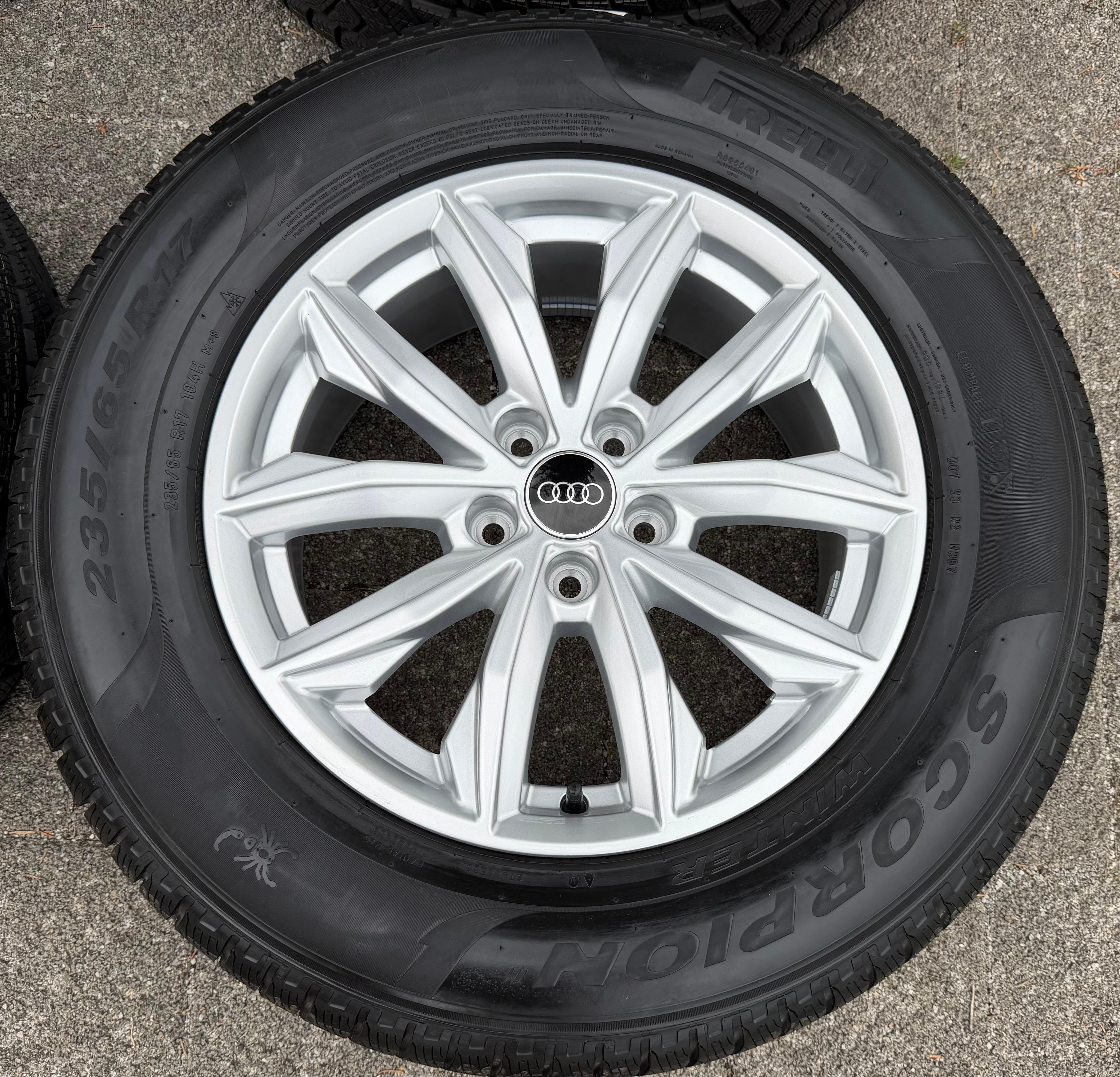 4 Original 17" Alu Winterräder Audi Q5 FY 80A601025J 7x17 ET34 235/65R17 104H NEU