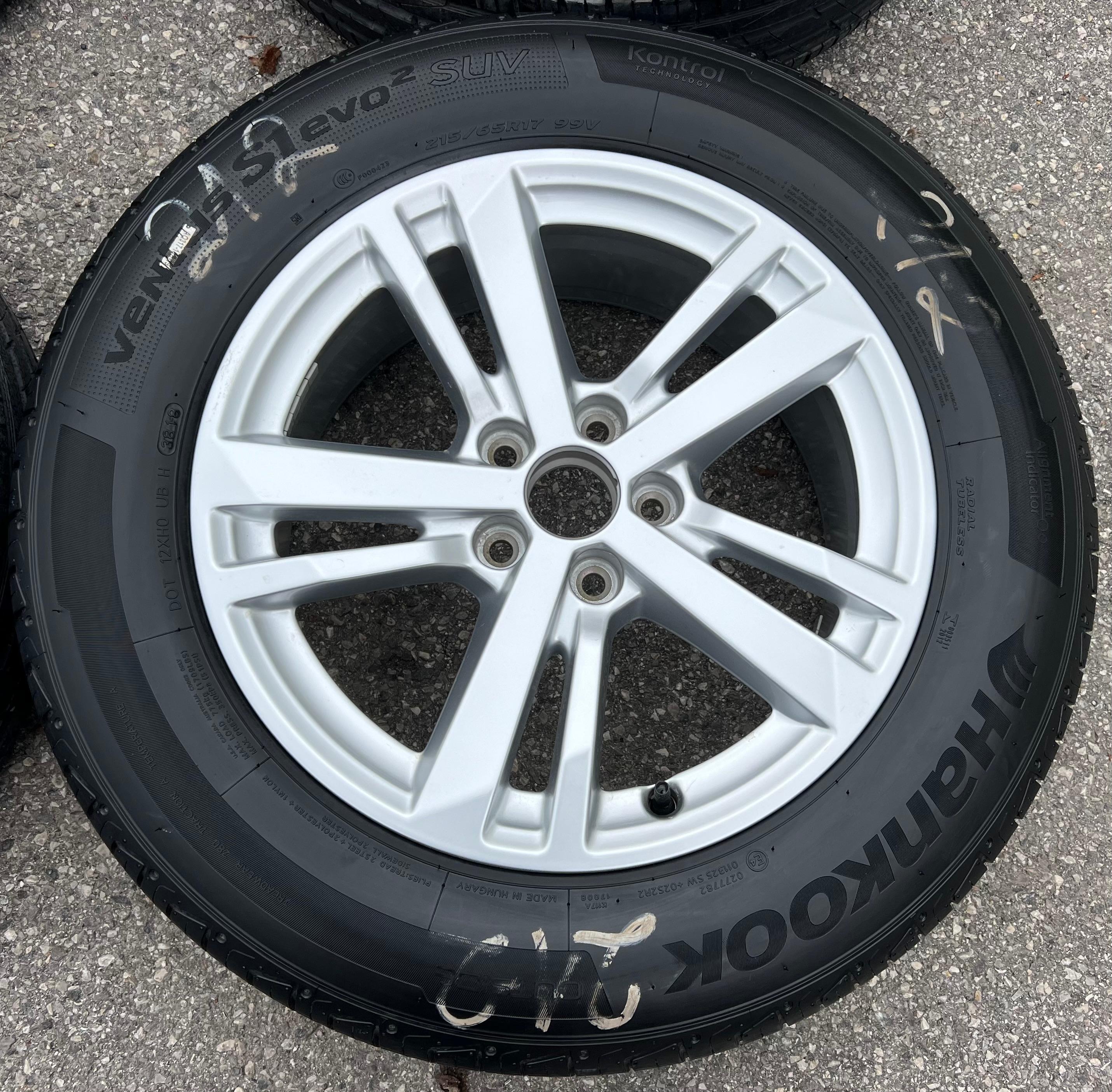 4 LLANTAS DE VERANO ORIGINALES DE ALUMINIO 17" AUDI Q3 F3 F3N 215/65R17 99V HANKOOK 83A601025F