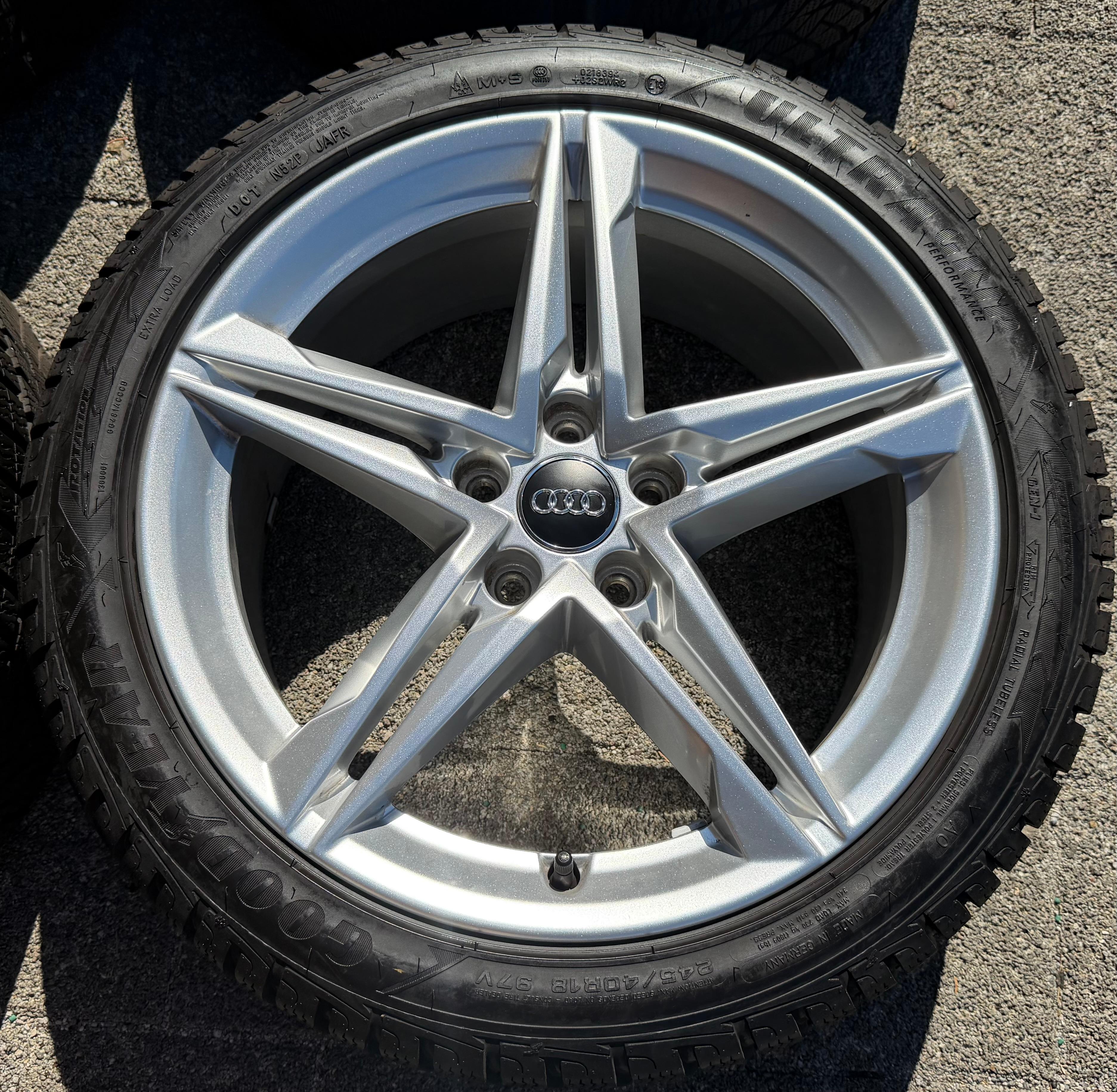 4 ORIGINAL 18" ALU WINTERRÄDER AUDI A4 S4 8W B9 8W0601025EC 245/40R18 97V 2020