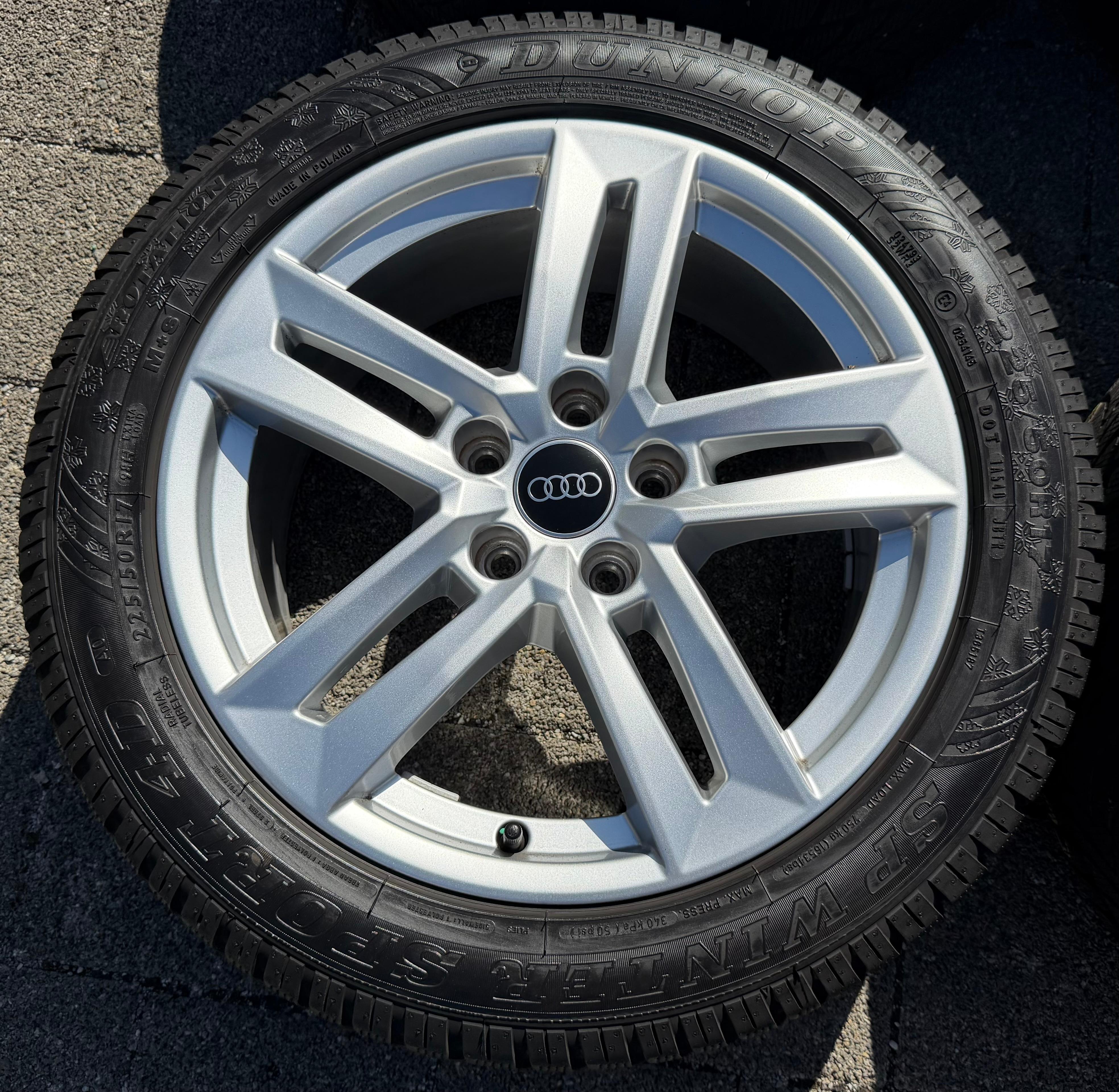 4 Original 17" Alu Winterräder Audi A4 B9 8W 8W0601025P 225/50R17 98H Dunlop 2022