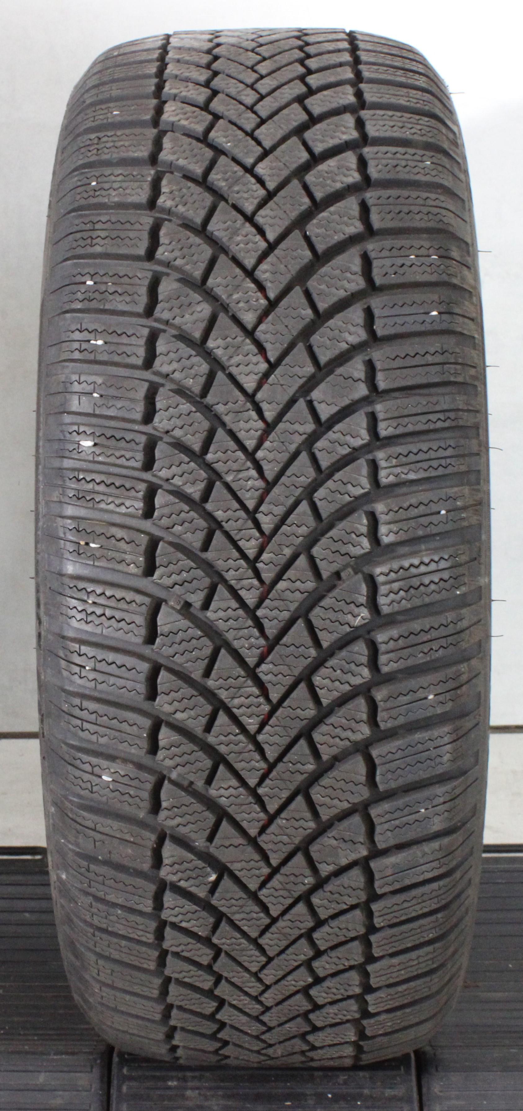 1 x 225/50R17 98V Winterreifen Bridgestone Blizzak LM005 7mm 2024