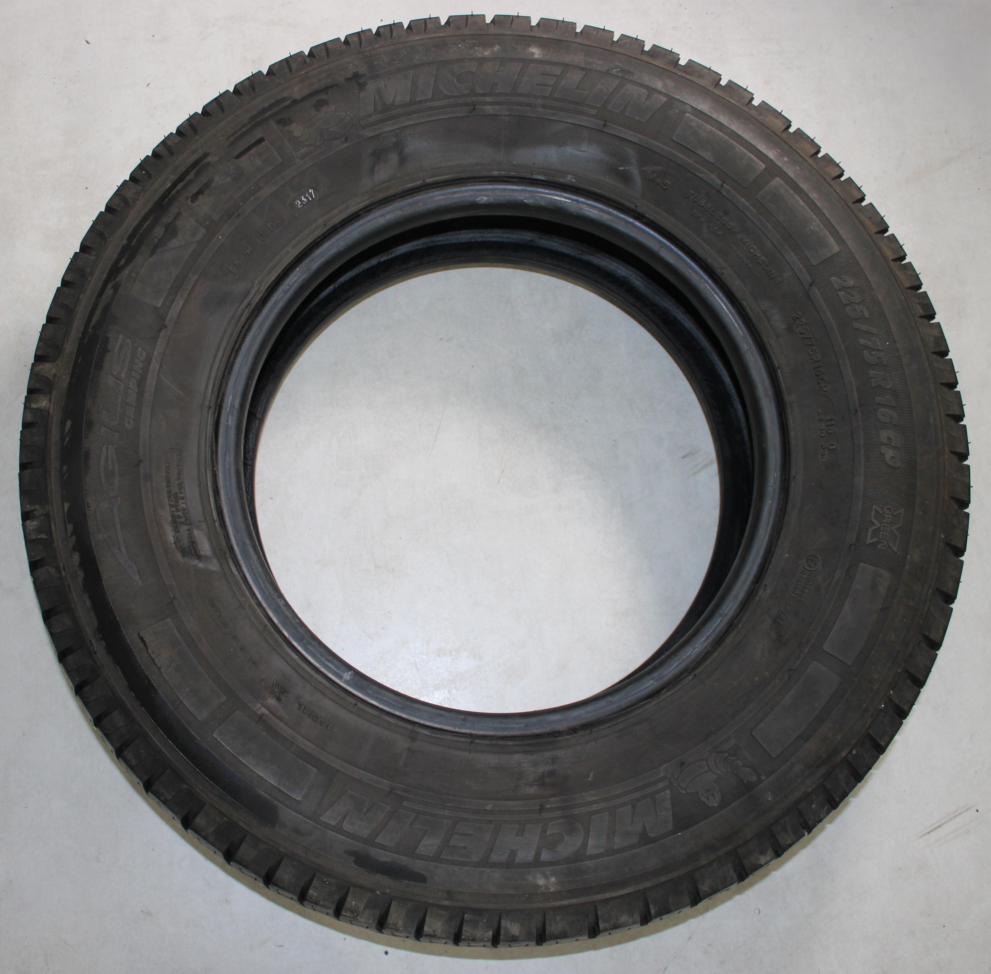 2 x 225/75R16C 116Q Sommerreifen Michelin Agilis Camping 6,5-7mm 2017