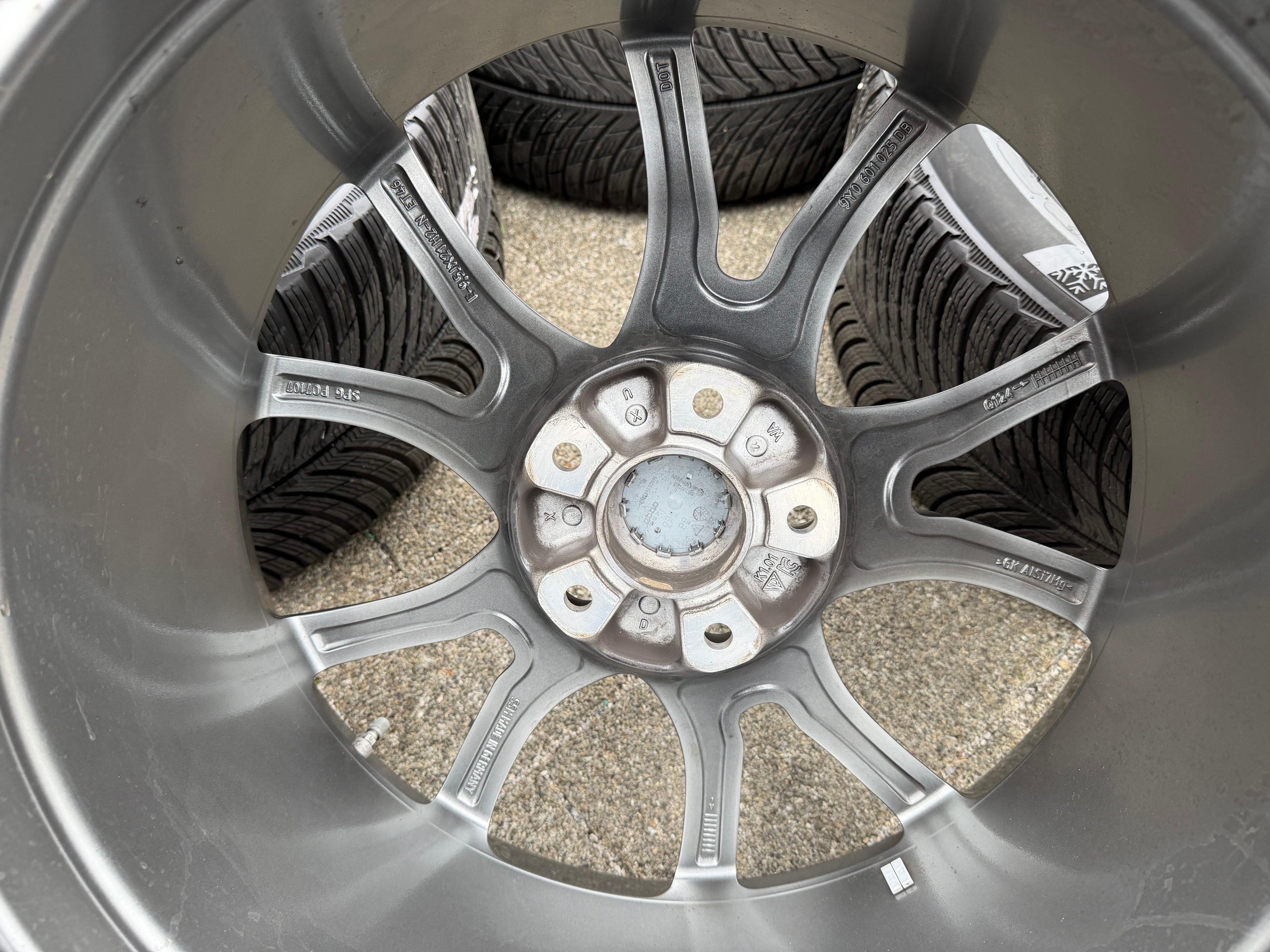 4 Original 21" Alu Winterräder Porsche Cayenne 9Y II 9Y0601025DB 9Y0601025DC RDK