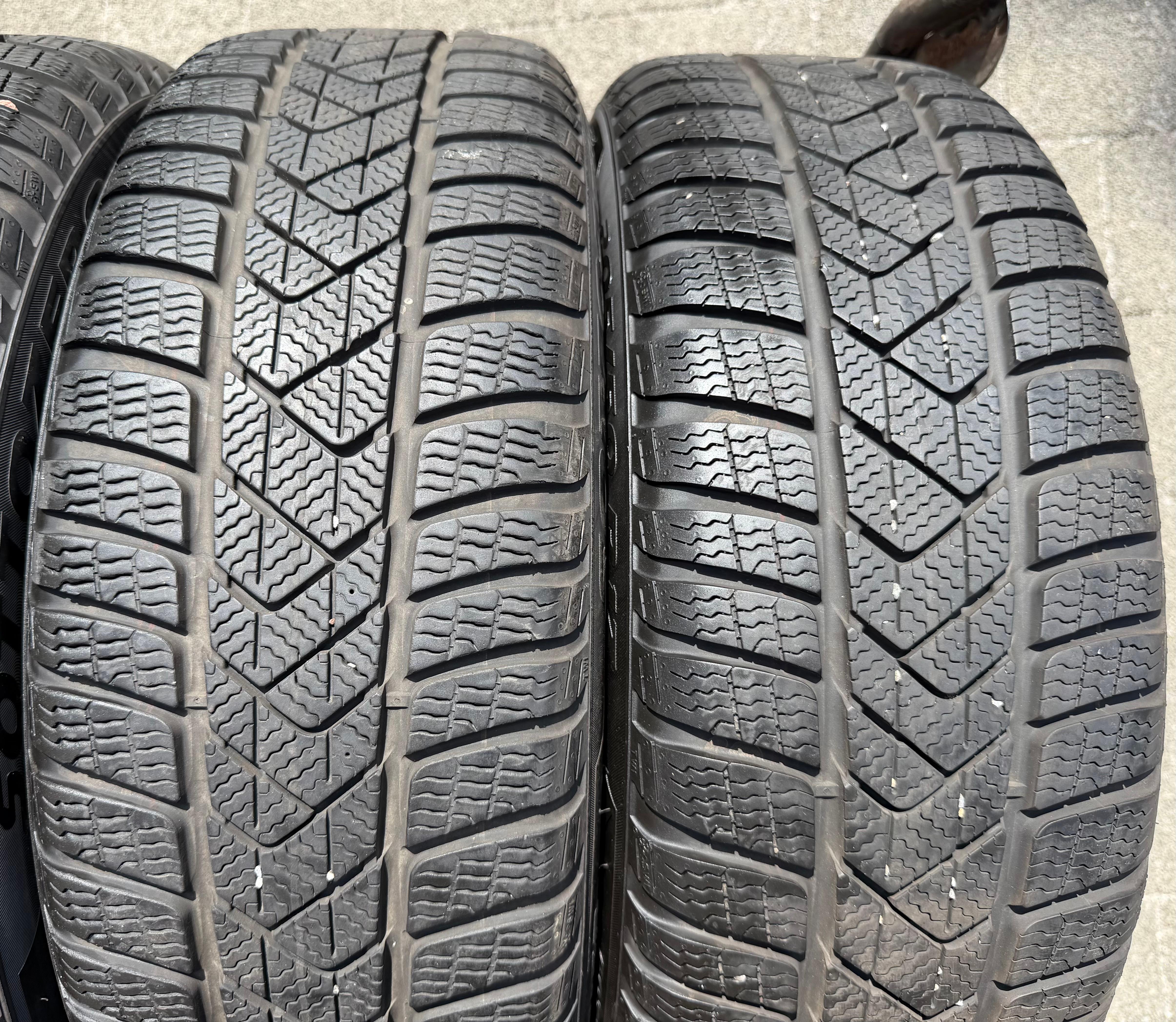 4 ORIGINAL 17" ALU WINTERRÄDER VW GOLF VIII 8 BELMONT 5H0601025B 205/50R17 93H