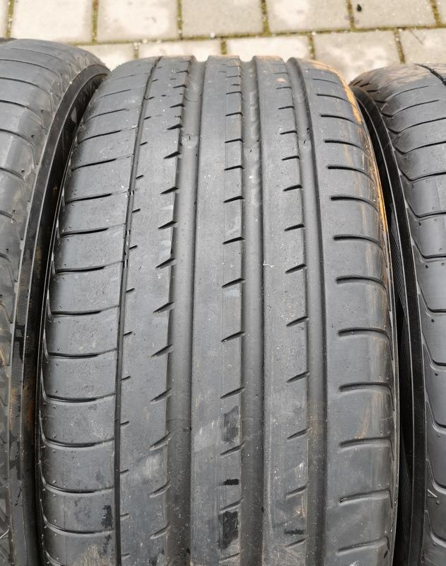 2 x 235/40R19 92Y 2 x 295/35R19 100Y Sommerreifen Yokohama Advan Sport V105 N0 5,5mm 2019