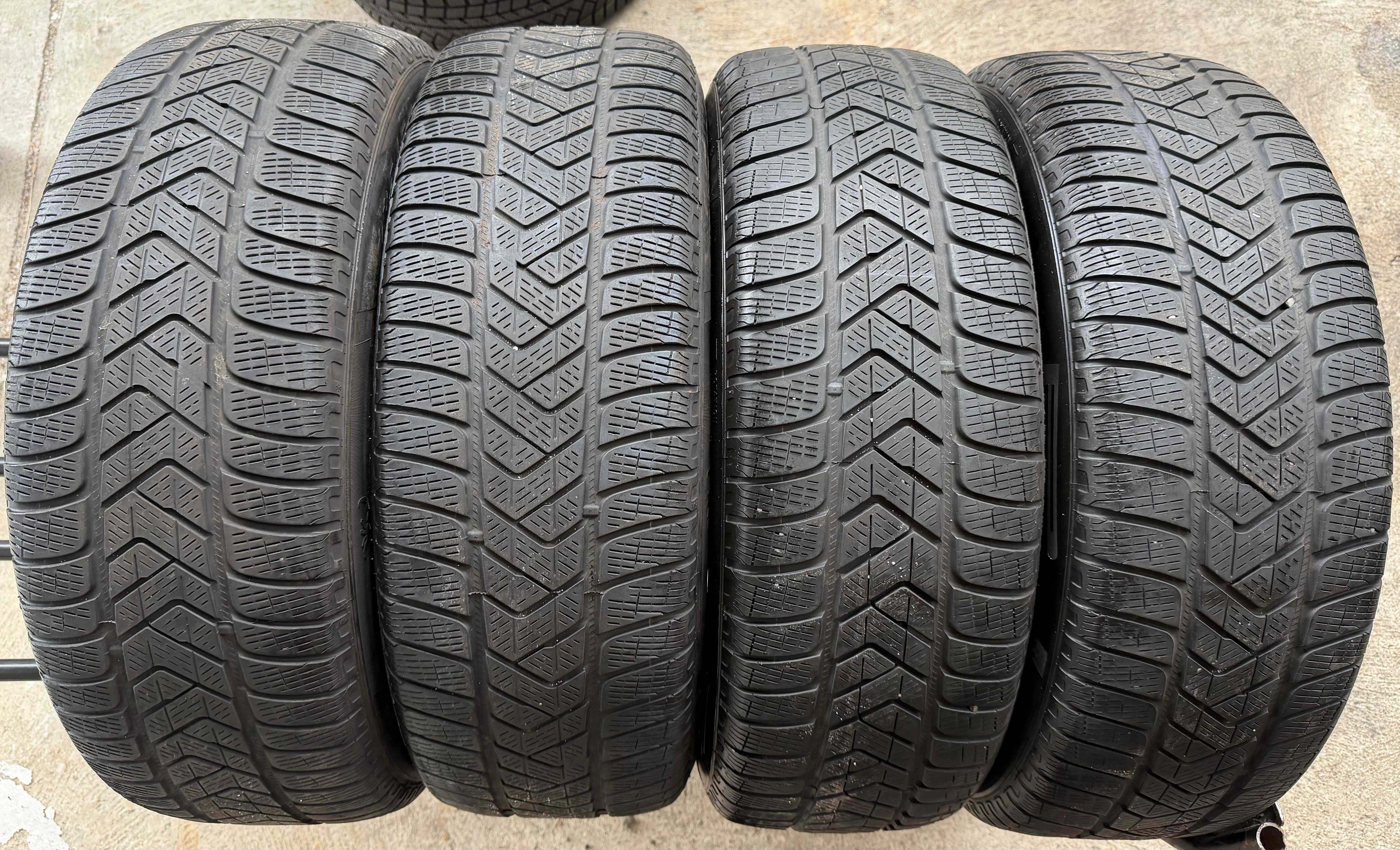 4 Original 19" Alu Winterräder Audi Q5 SQ5 FY 80A601025K 235/55R19 101H Pirelli