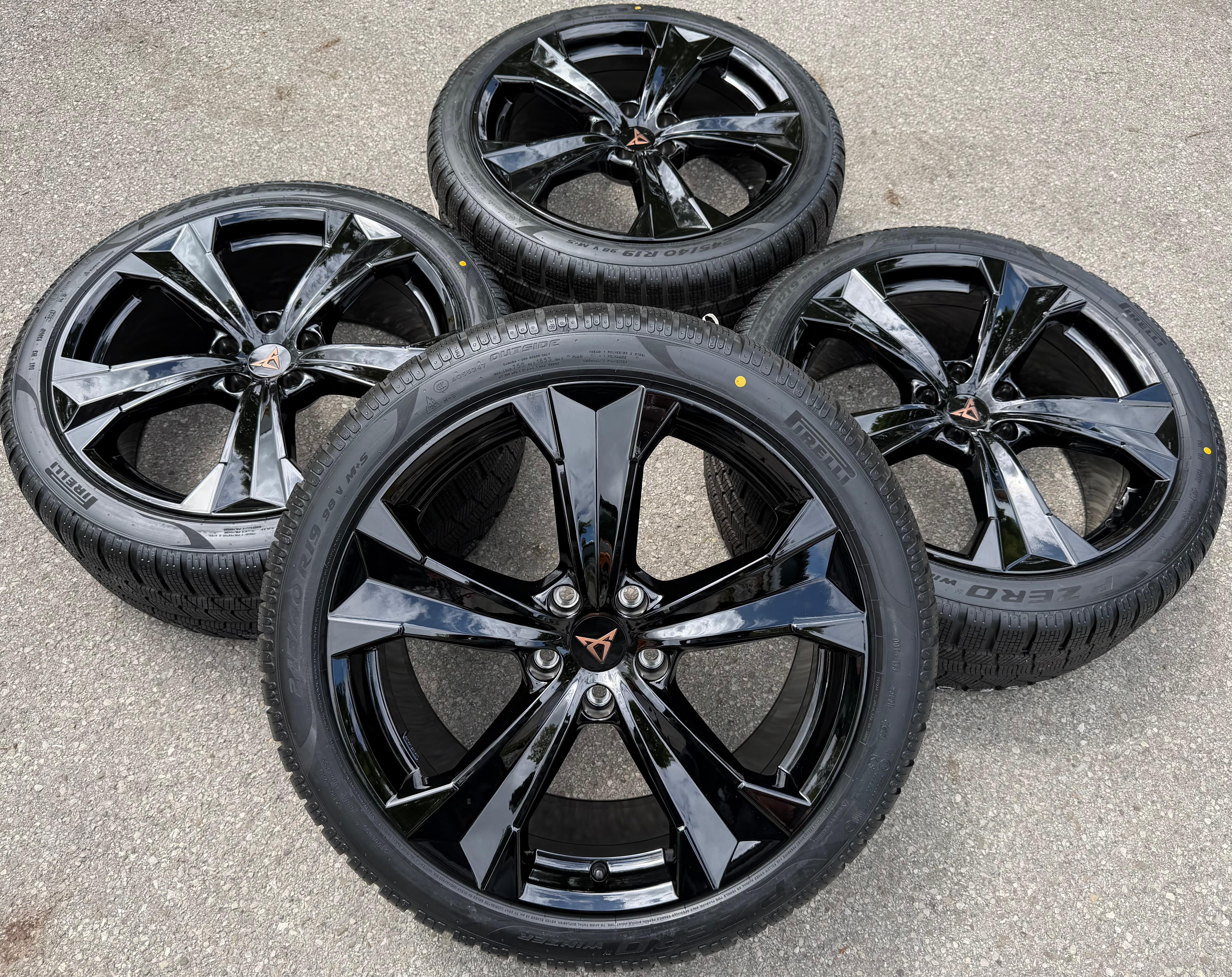 4 ORIGINAL 19" ALU WINTERRÄDER SEAT ATECA CUPRA HK7 575601025T 245/40R19 98V