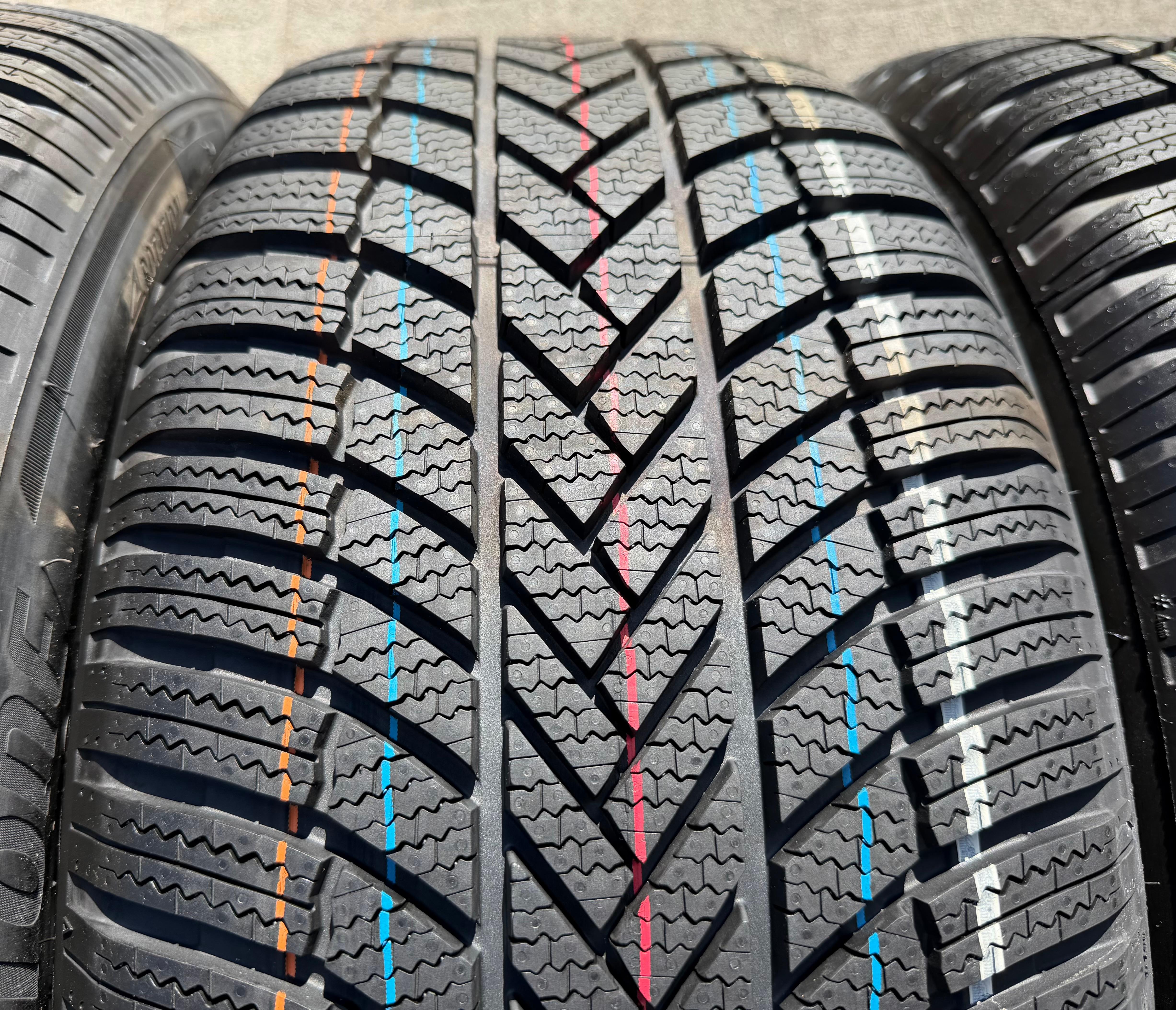 4 llantas de aluminio originales de invierno de 20" para Audi Q4 E-Tron, 235/50R20 101T y 255/45R20 101T, NUEVAS