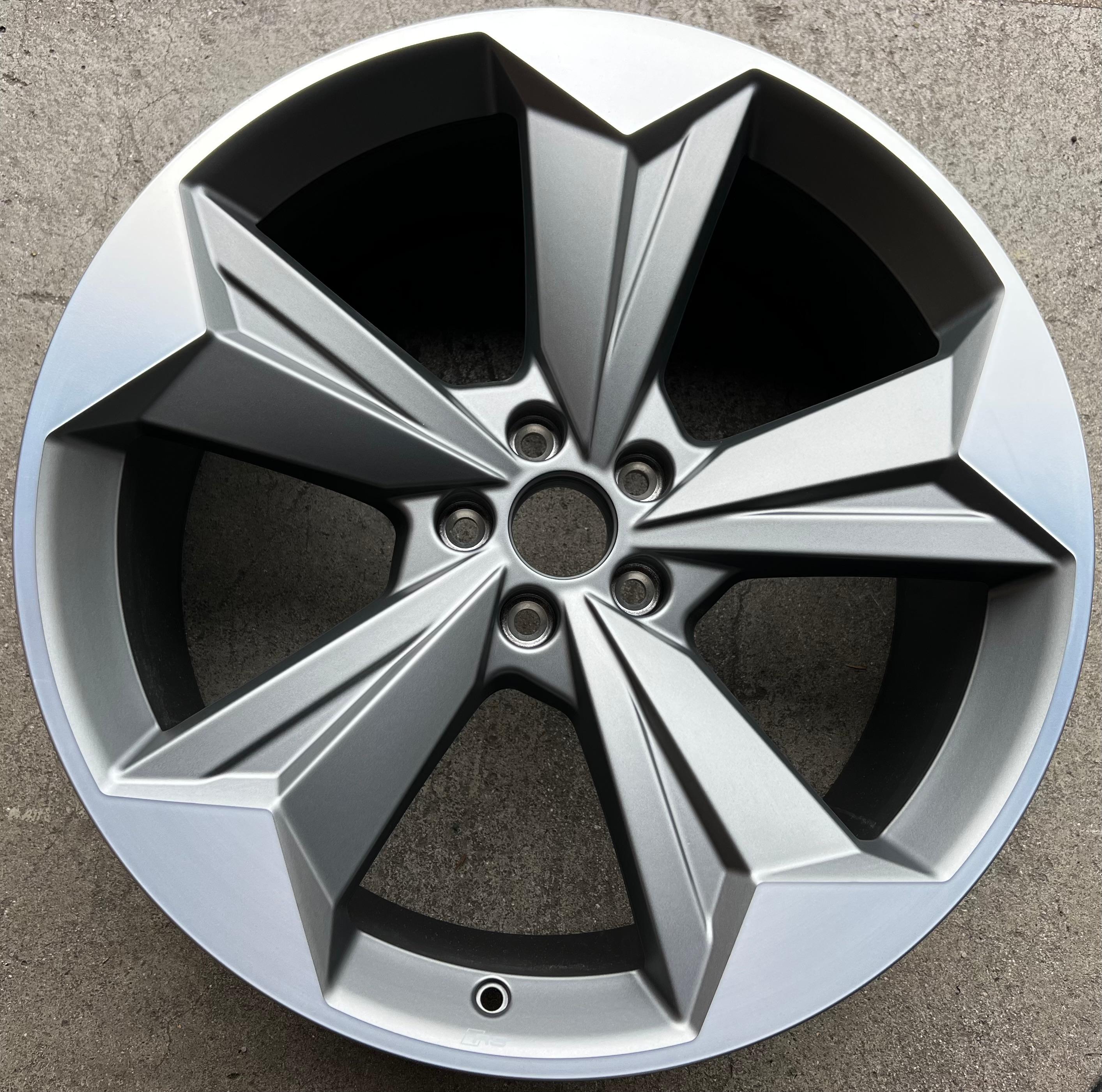 1 X ORIGINAL 21" ALUFELGE FELGE AUDI Q4 E-TRON 89A601025R 9x19 ET42 FREIHAUS
