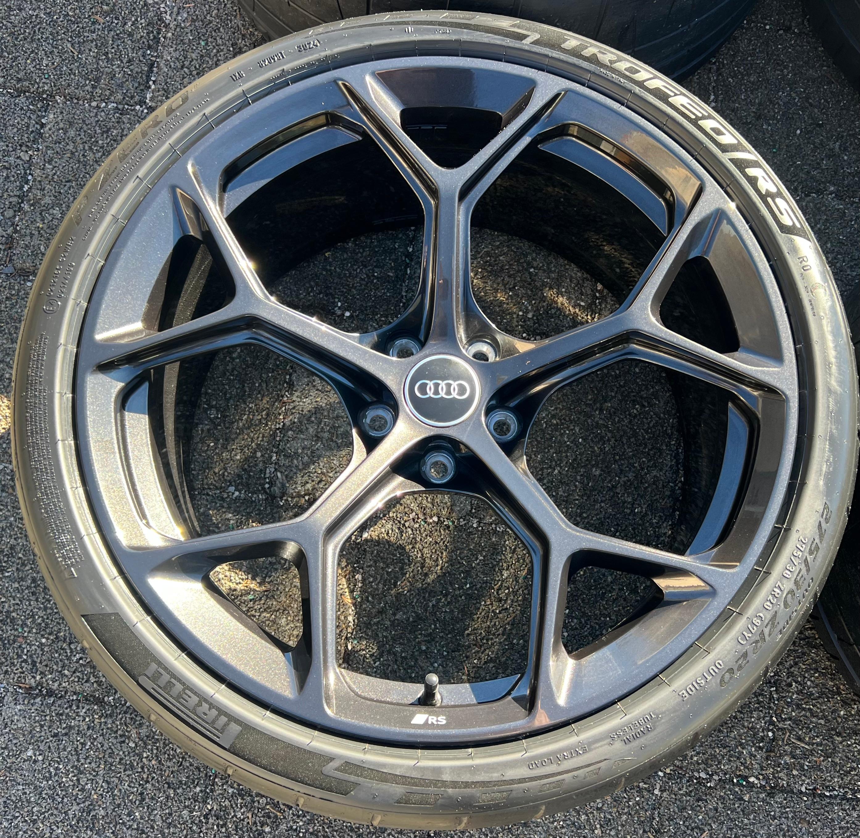 4 ORIGINELE 20" ALU-ZOMERWIELEN AUDI RS4 RS5 8W 275/30R20 97Y 8W0601025GJ GRATIS VERZENDING