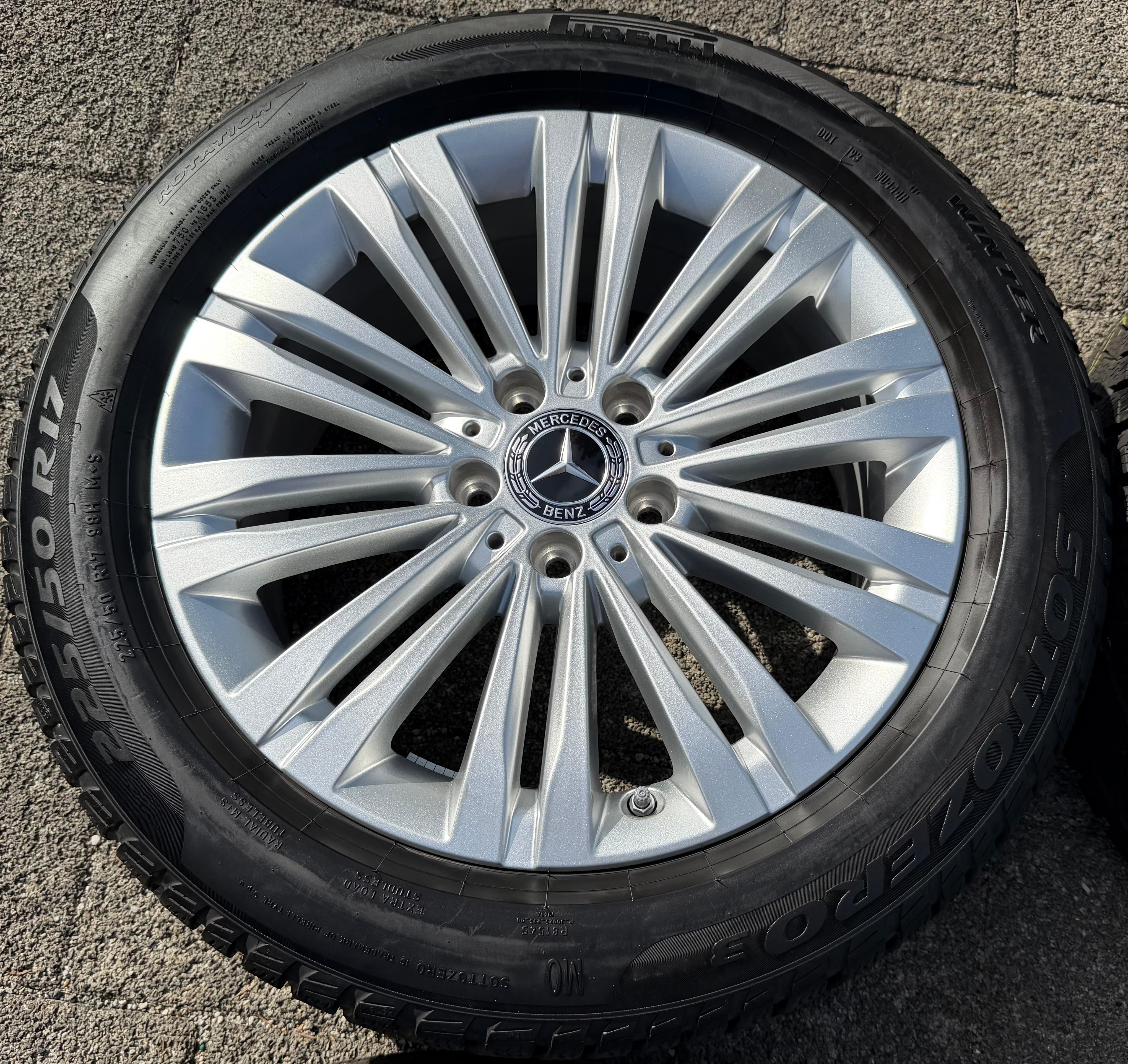 4 Original 17" Alu Winterräder Mercedes C-Klasse W206 A2064014400 2024 Pirelli